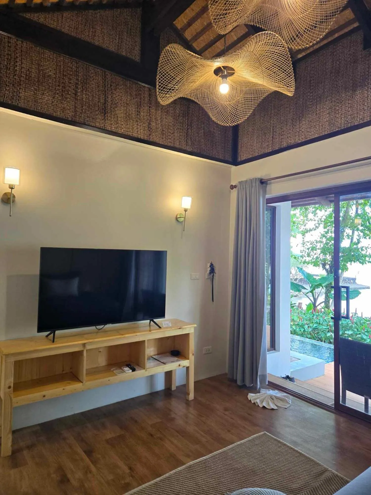 TV and multimedia in Siam Bay Resort