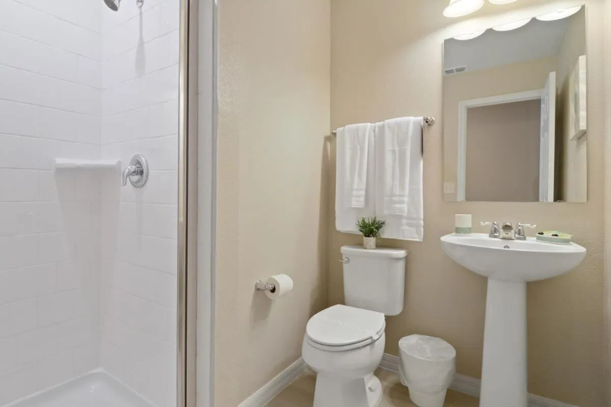 Four Bedroom with GameRoom 5150A