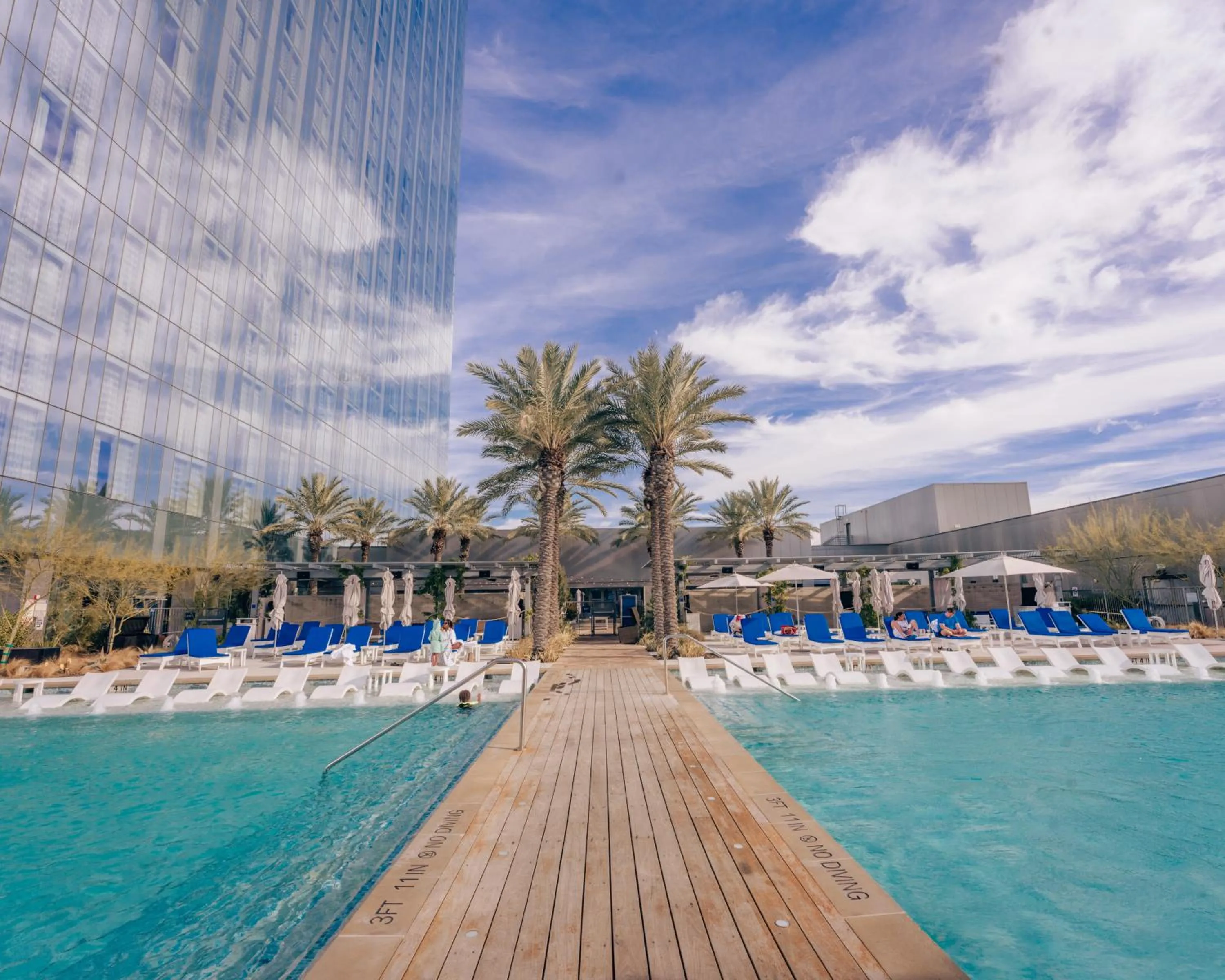 Swimming pool in Fairmont Austin Gold Experience