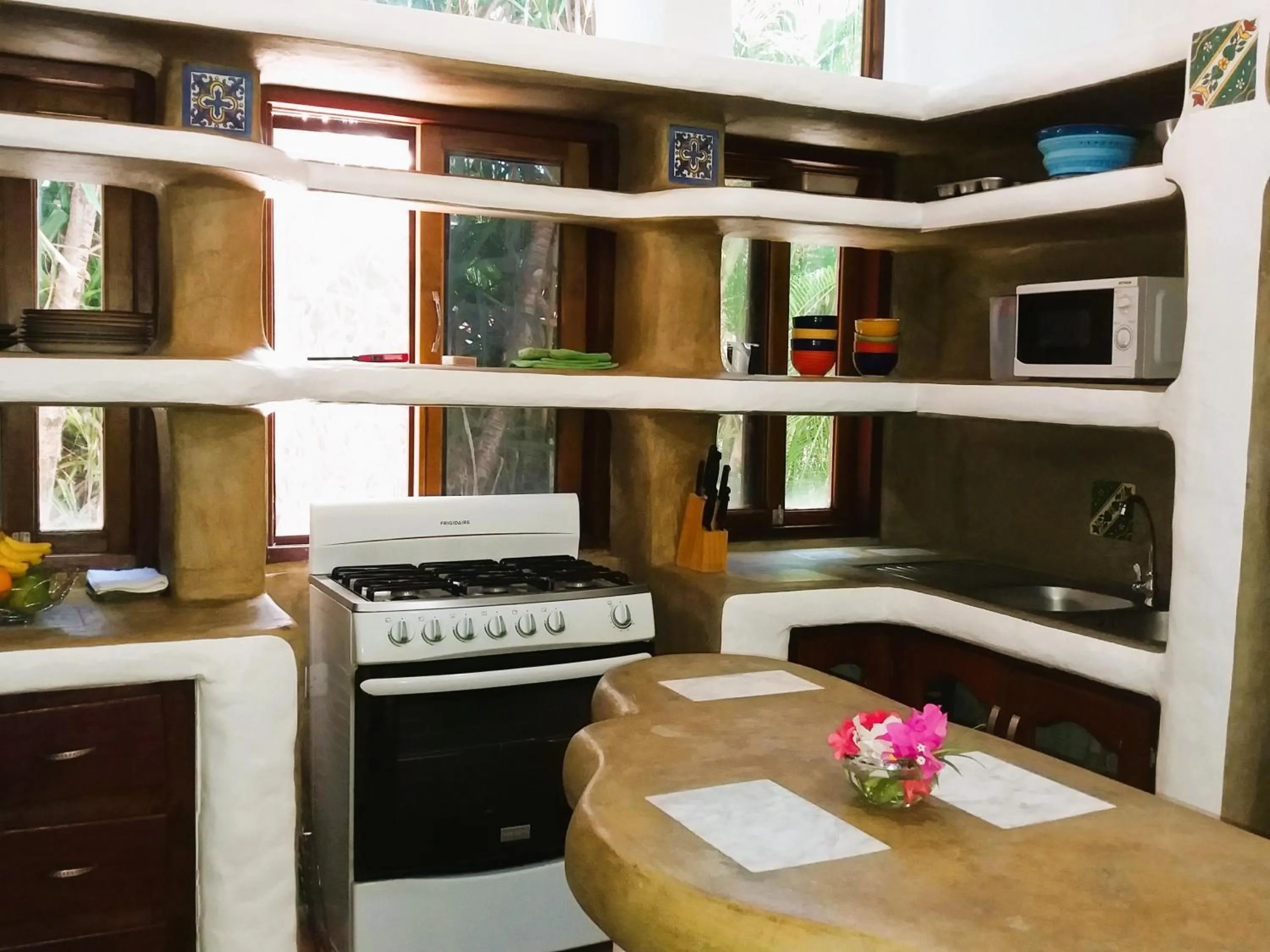 Kitchen or kitchenette in Reef View Pavilions - Villas & Condos