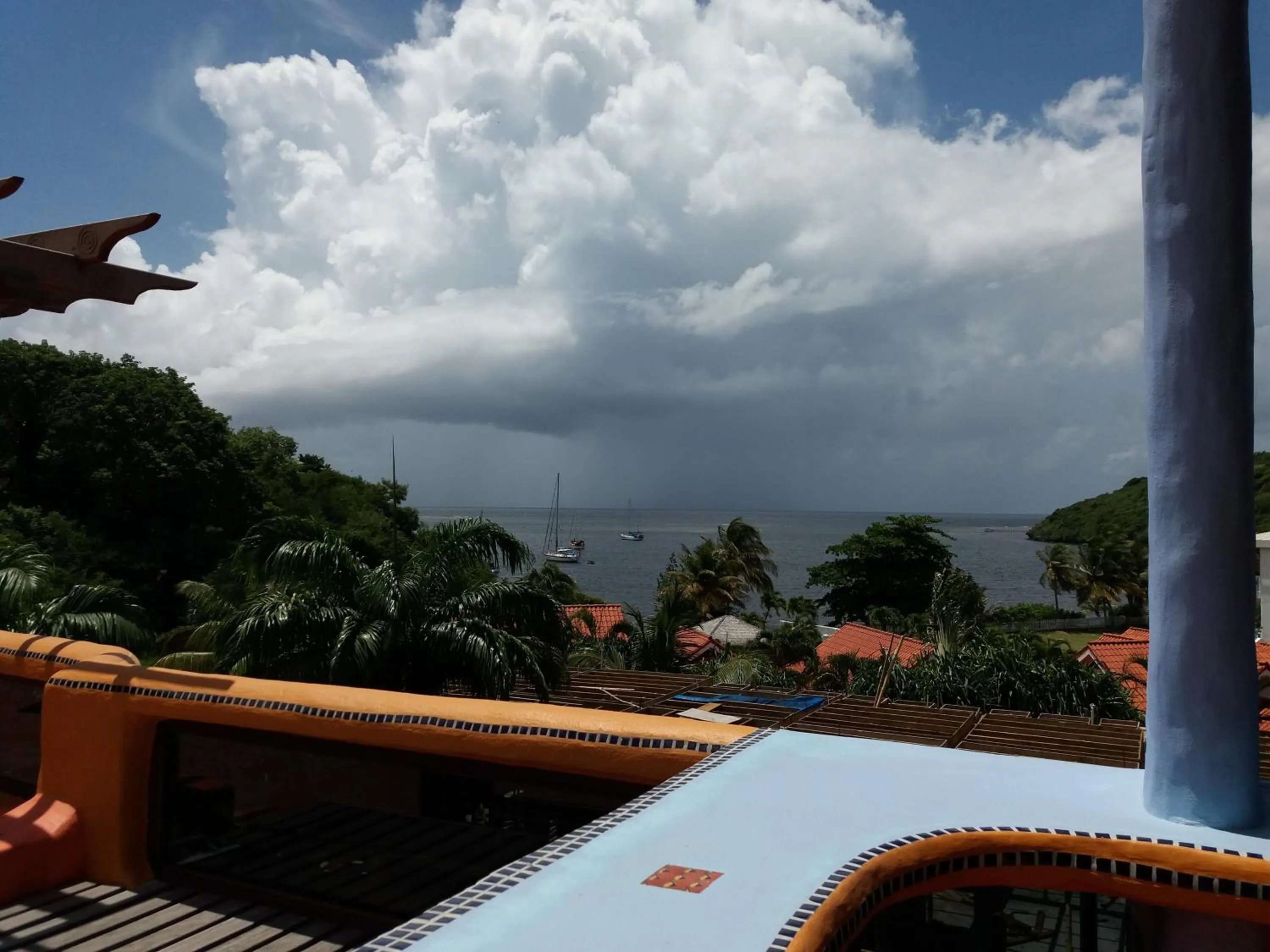 Reef View Pavilions - Villas & Condos