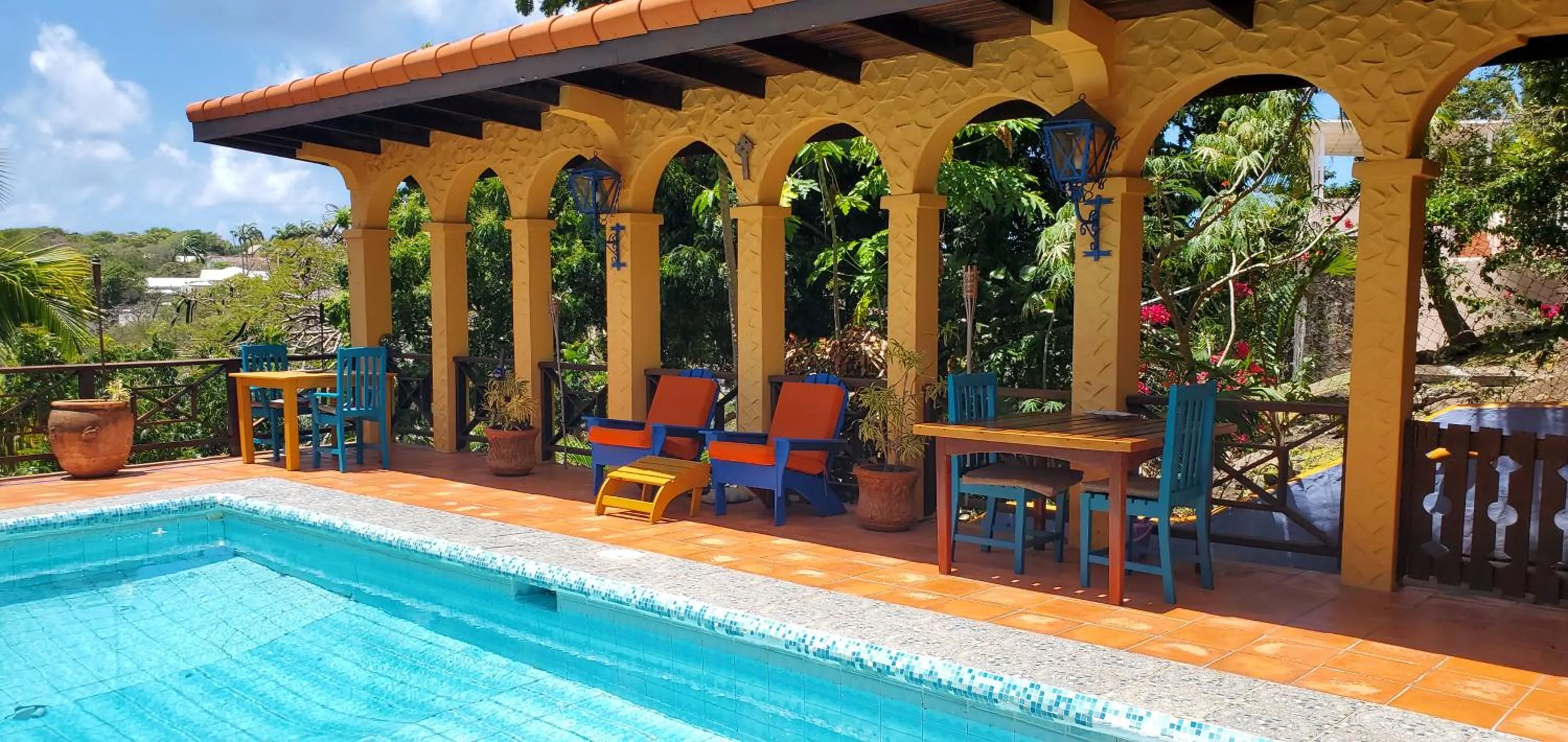 Reef View Pavilions - Villas & Condos