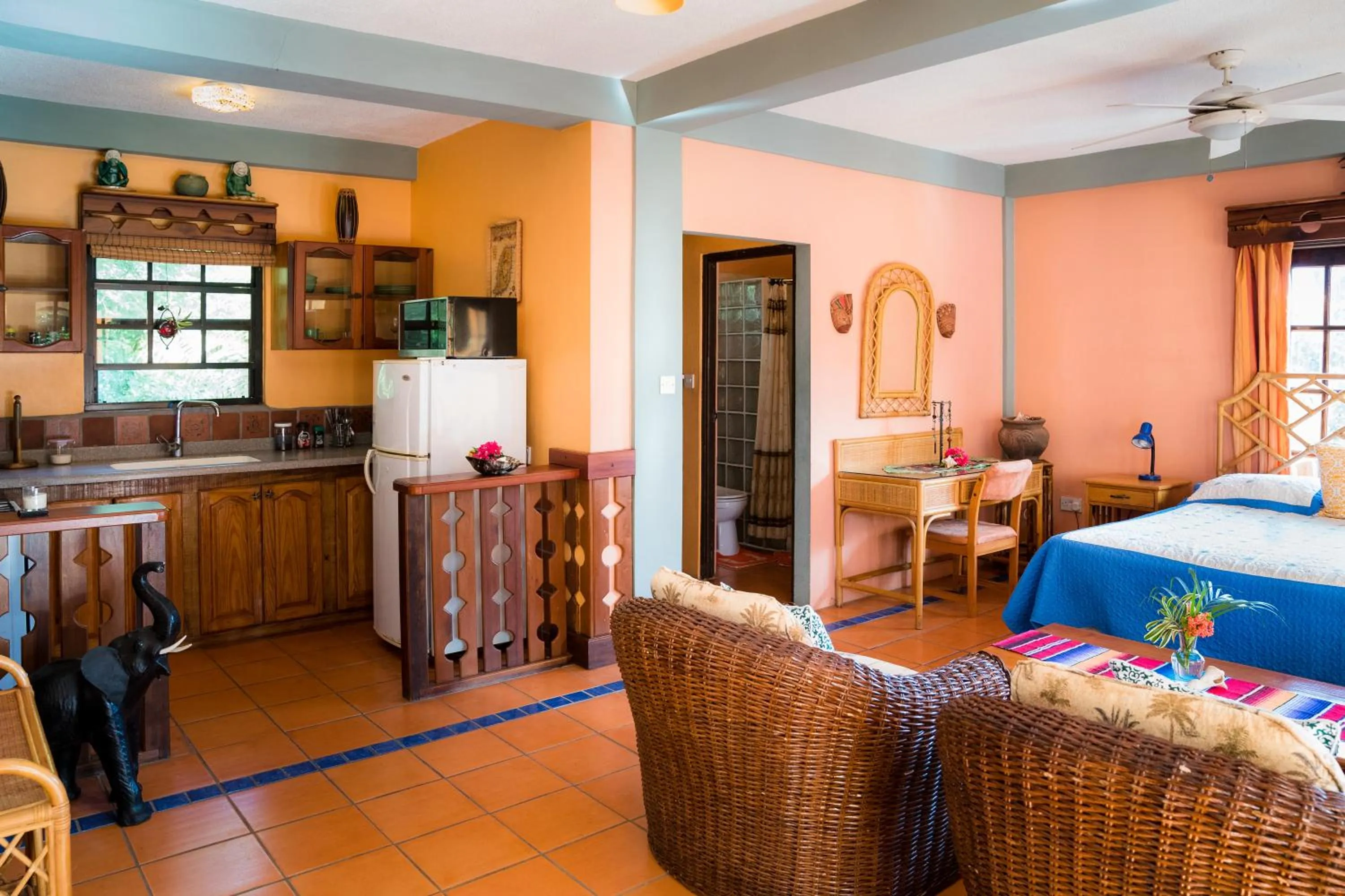 Bed in Reef View Pavilions - Villas & Condos