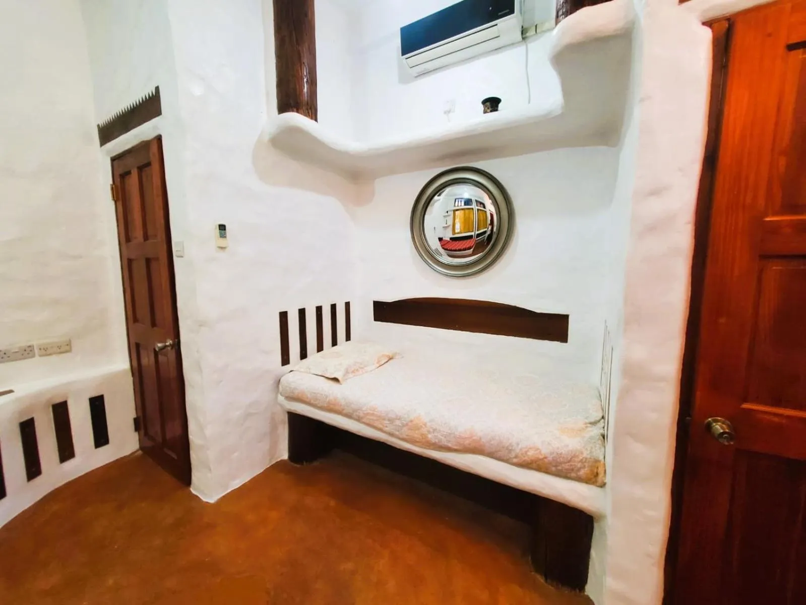 Bed in Reef View Pavilions - Villas & Condos