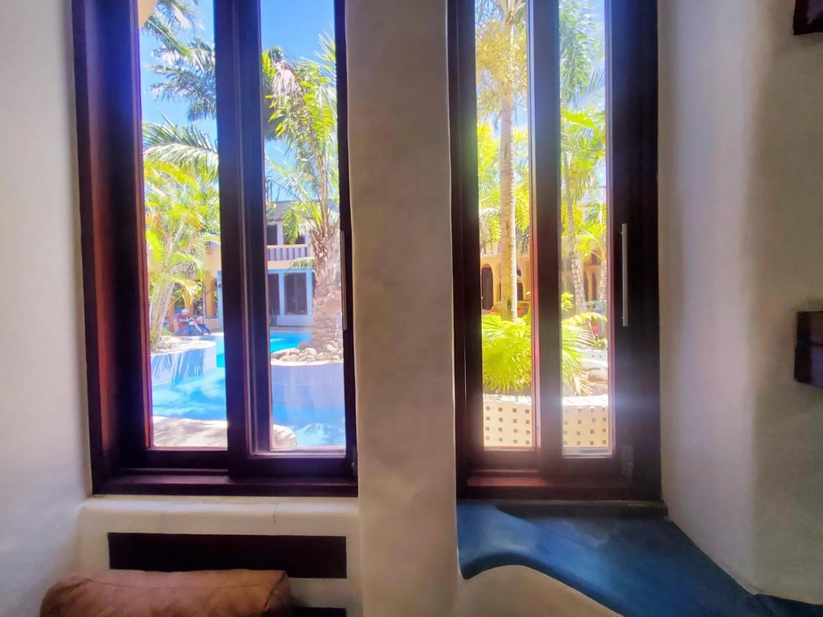 Reef View Pavilions - Villas & Condos