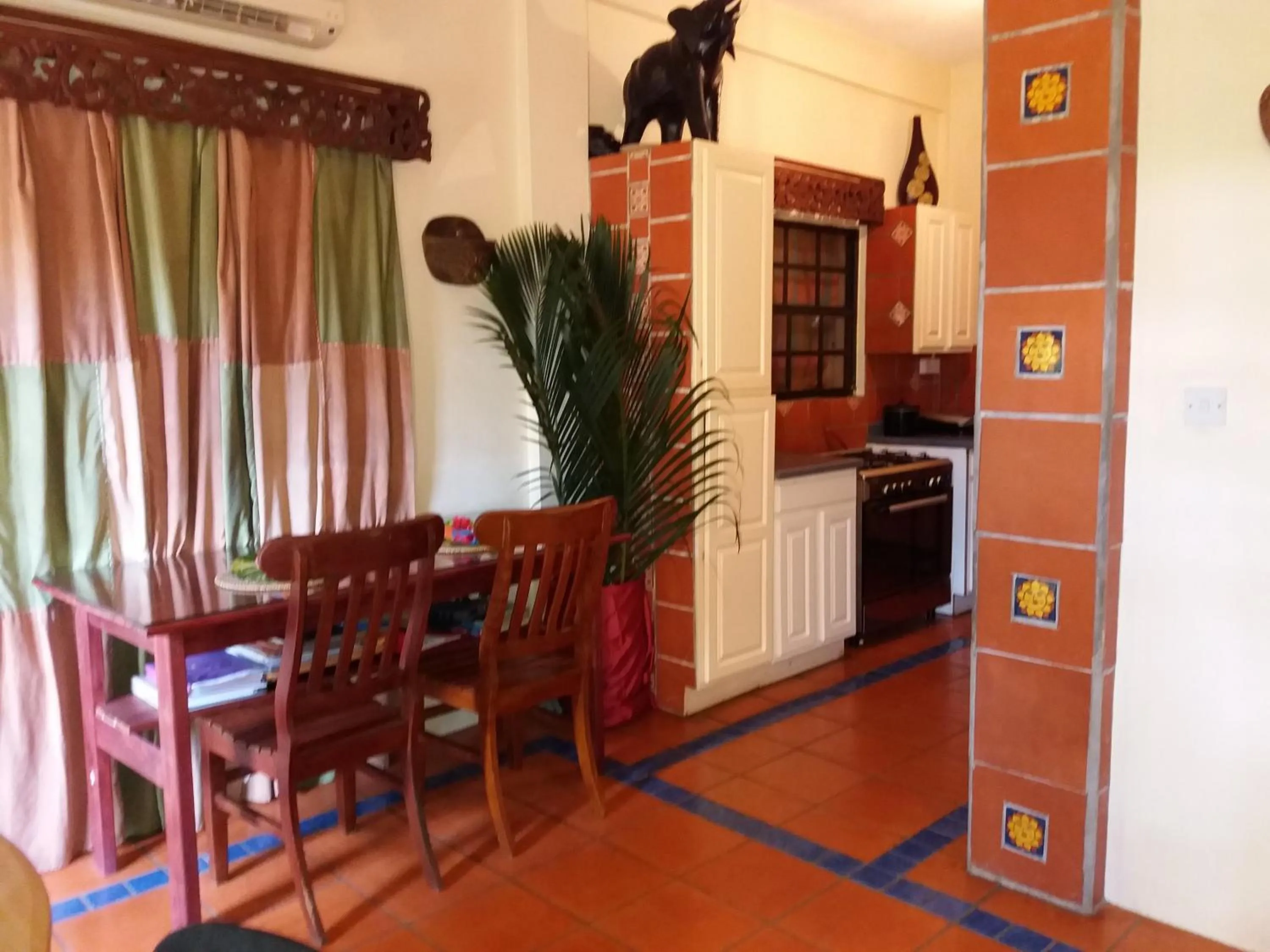 Reef View Pavilions - Villas & Condos