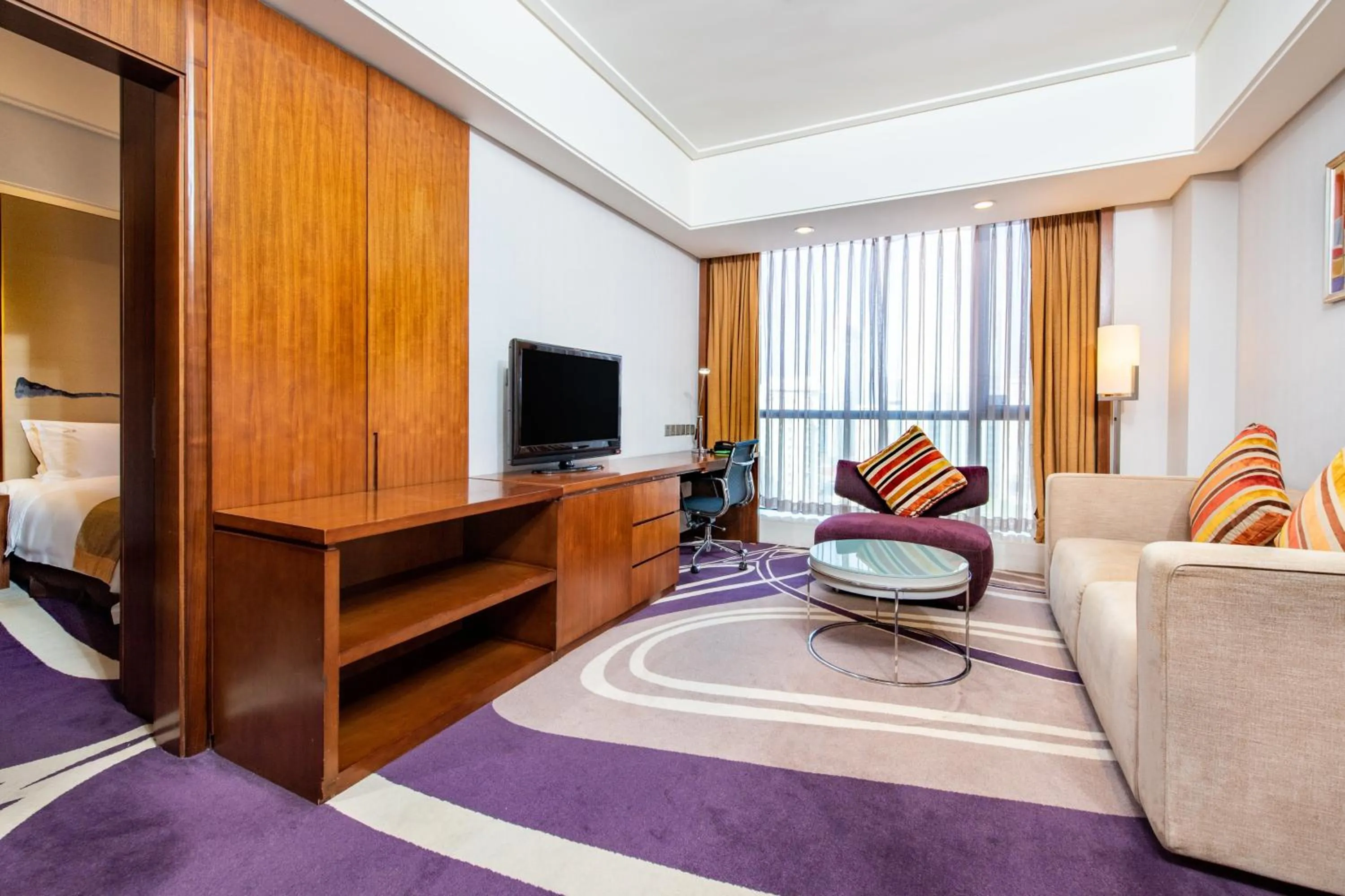 Photo of the whole room in Holiday Inn Qingdao City Center by IHG - May 4th Square