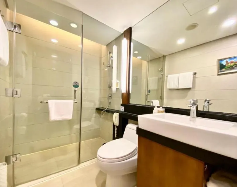 Bathroom in Holiday Inn Qingdao City Center by IHG - May 4th Square