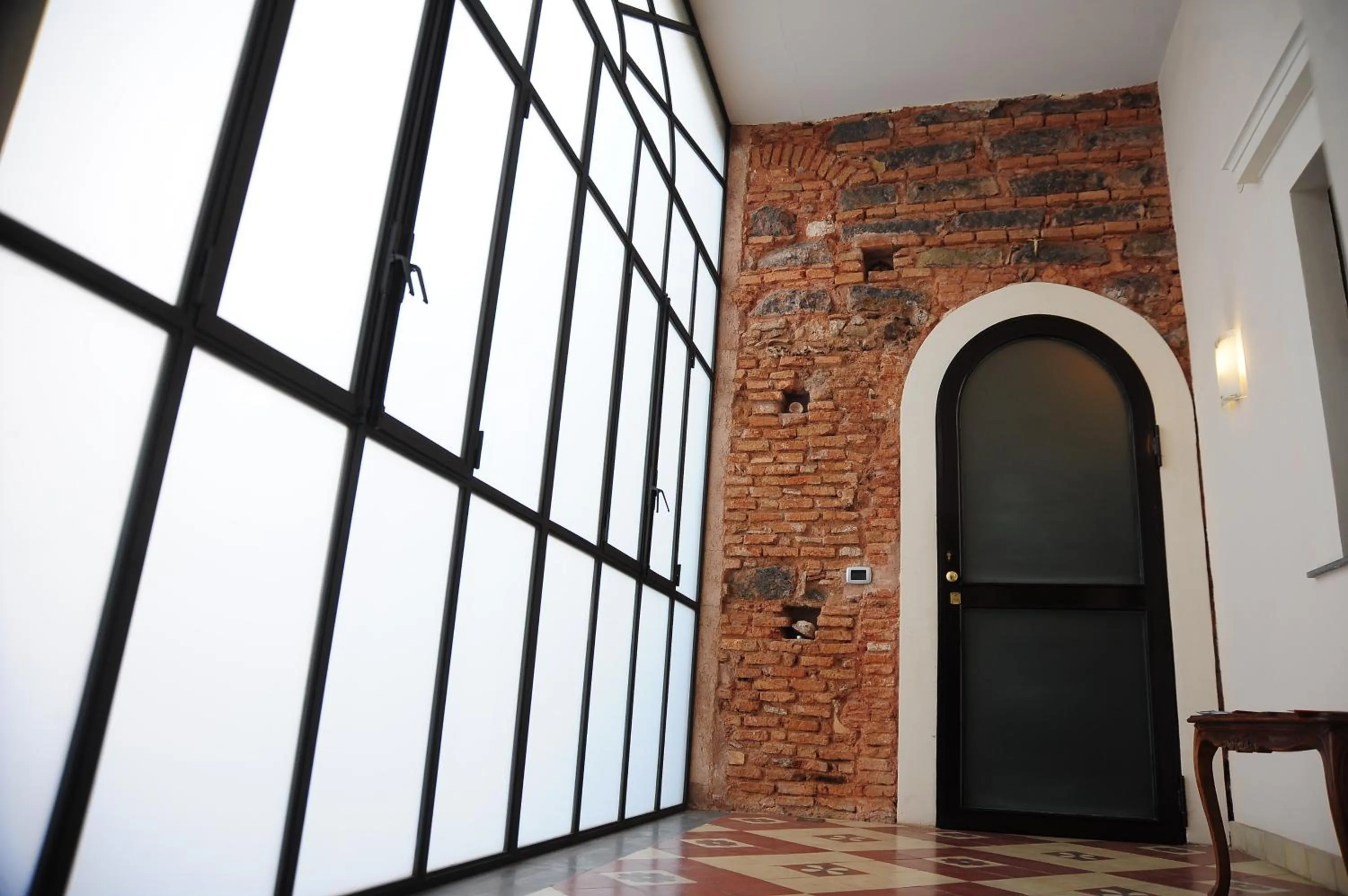 Facade/entrance in Sangiuliano114 B&B