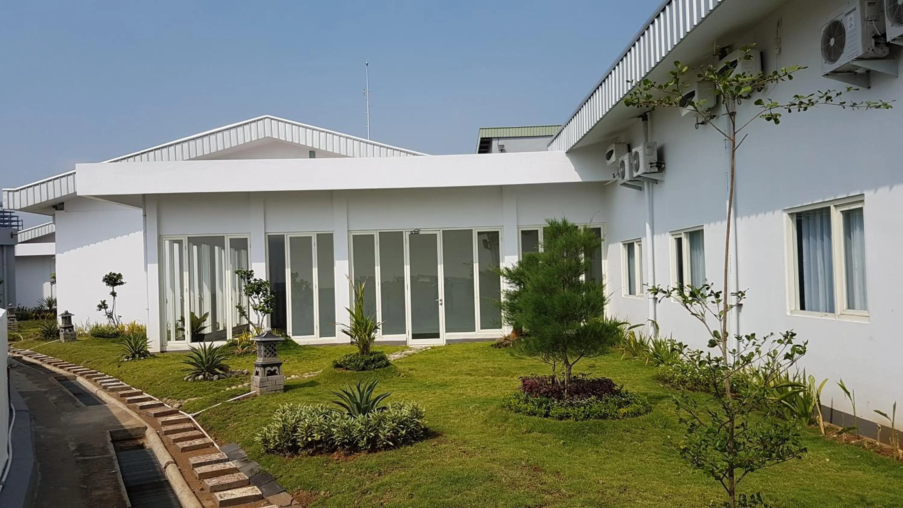 Garden in Choice City Hotel