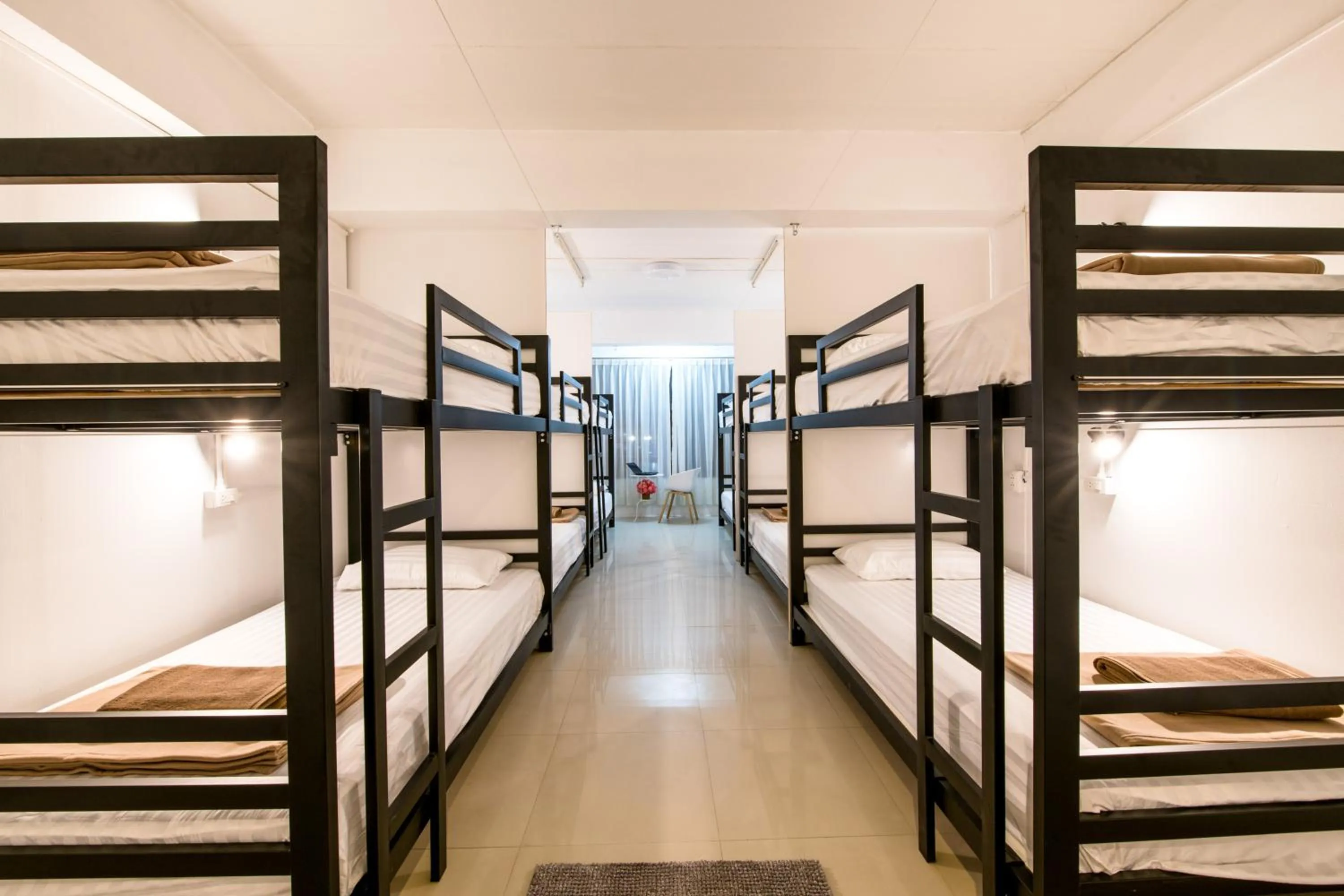 Photo of the whole room, Bed in Sindy's Hostel