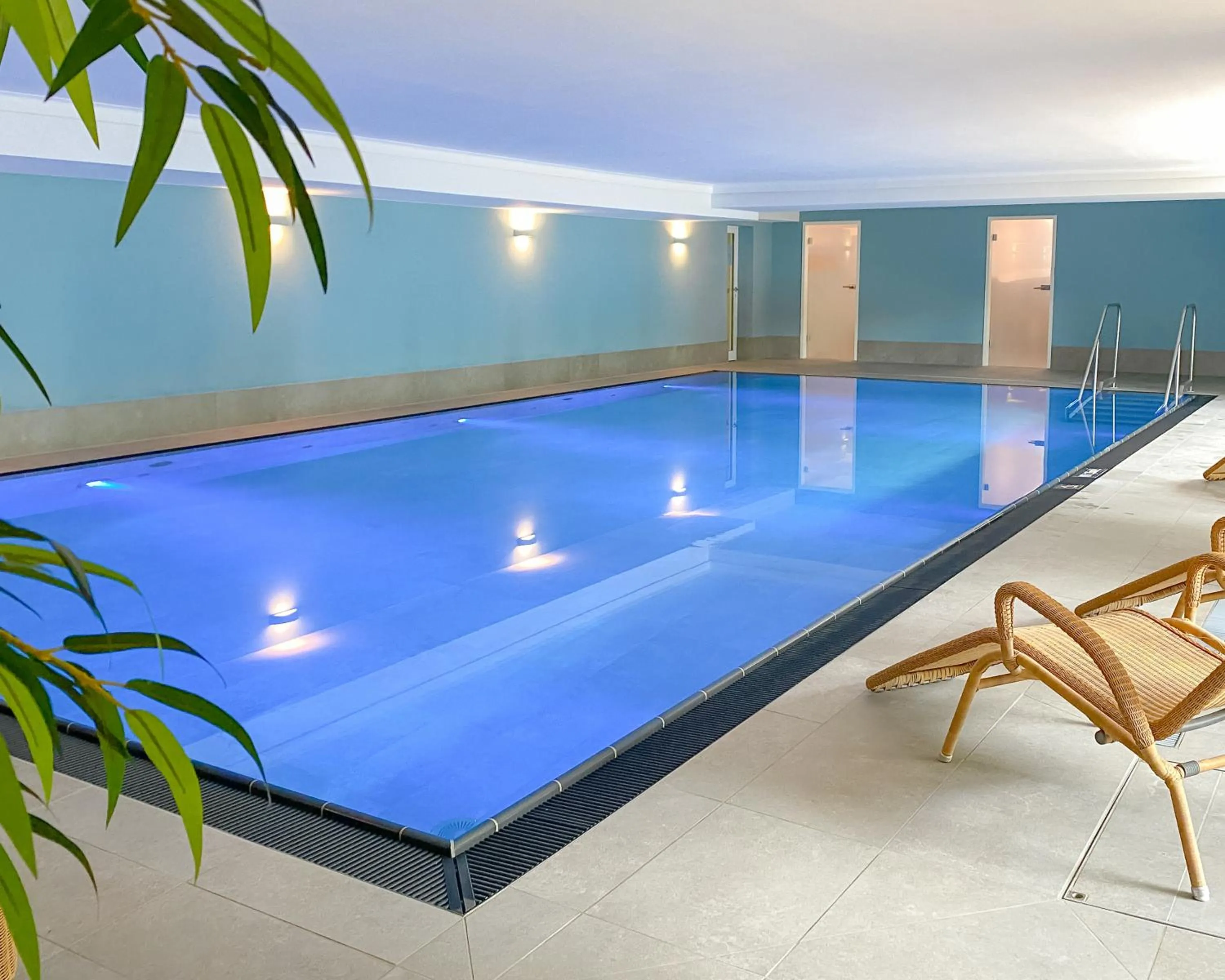 Pool view in Appartement-Hotel Timmendorfer Strand