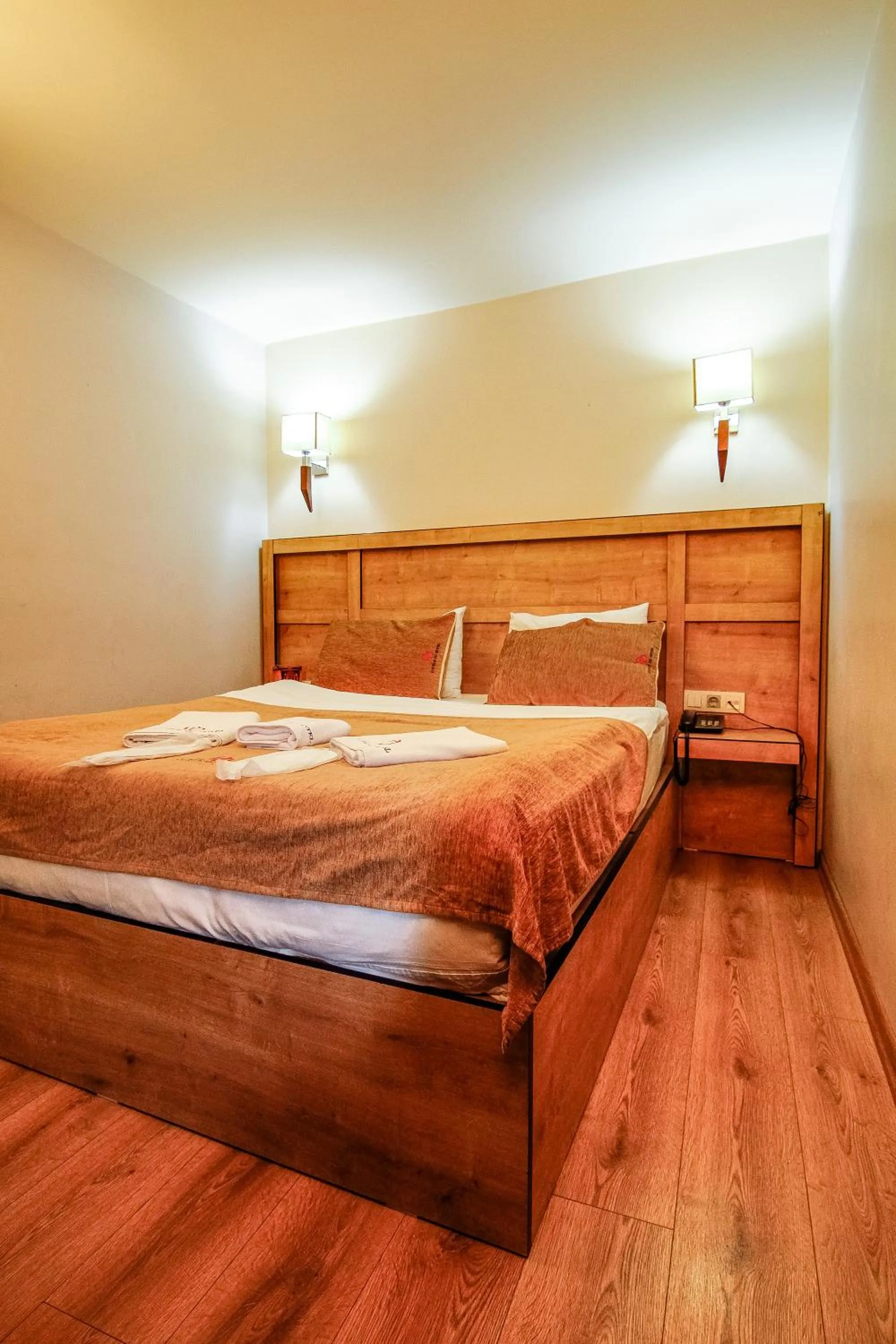 Bed in Double DD Hotel