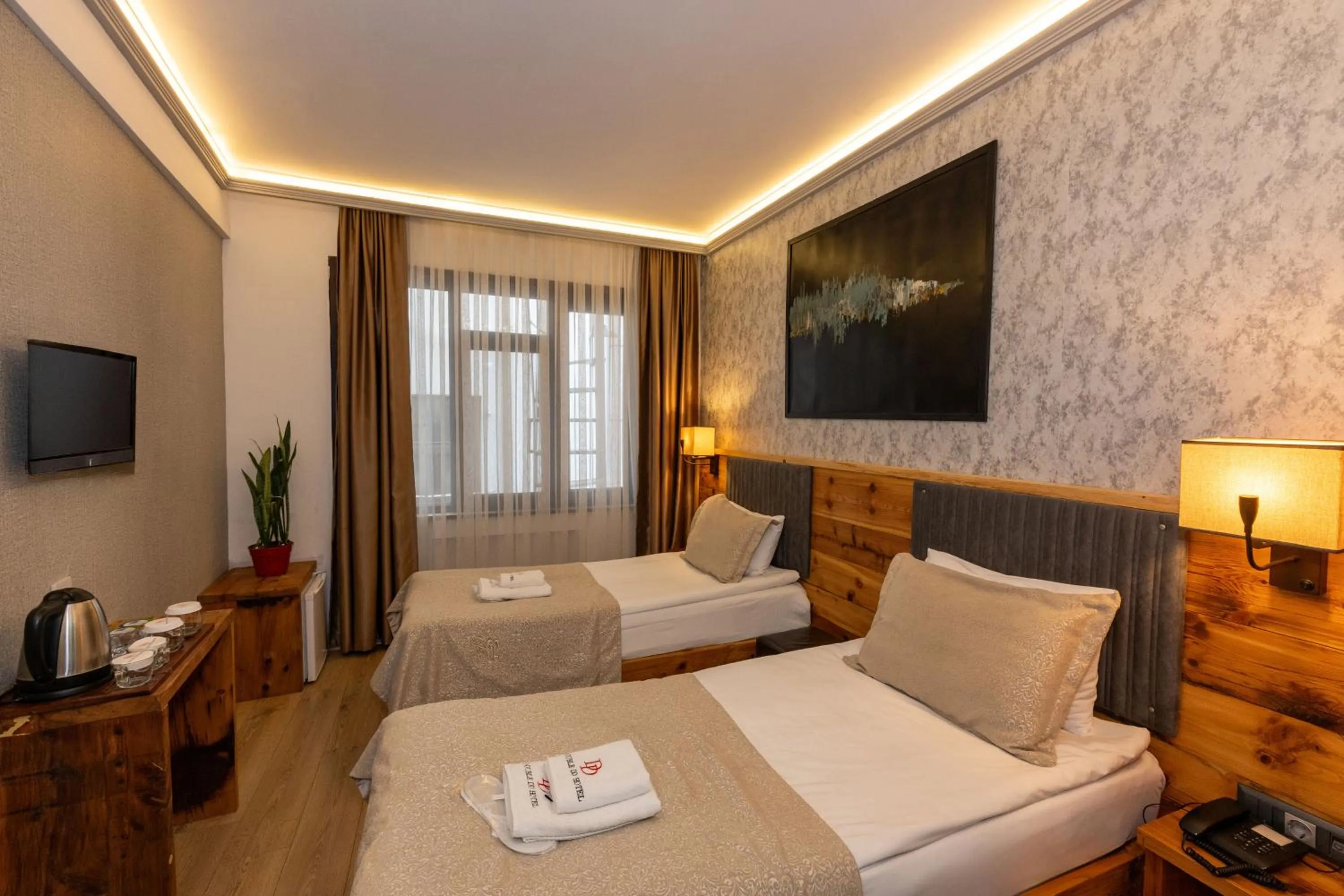 Photo of the whole room, Bed in Double DD Hotel