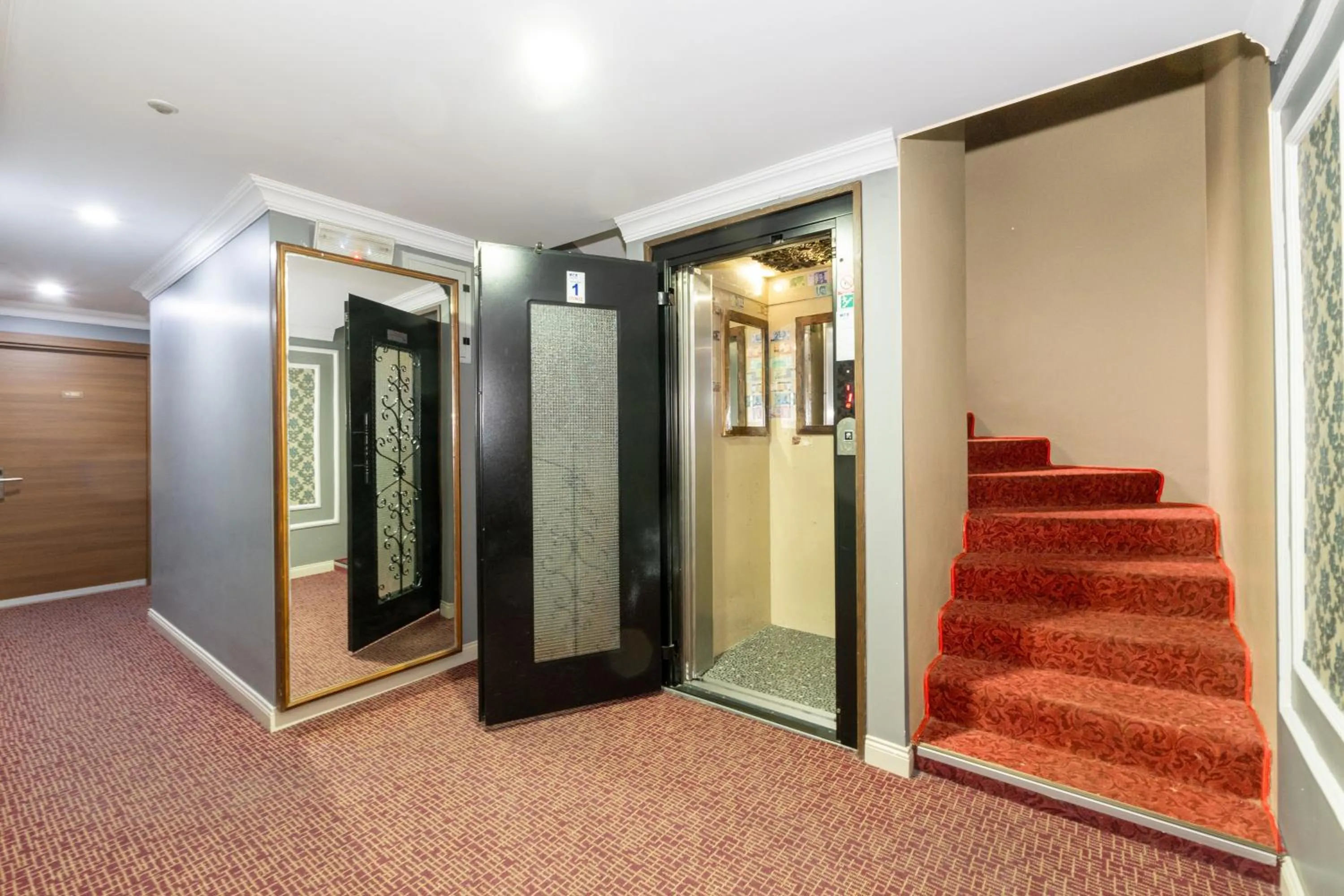elevator in Double DD Hotel