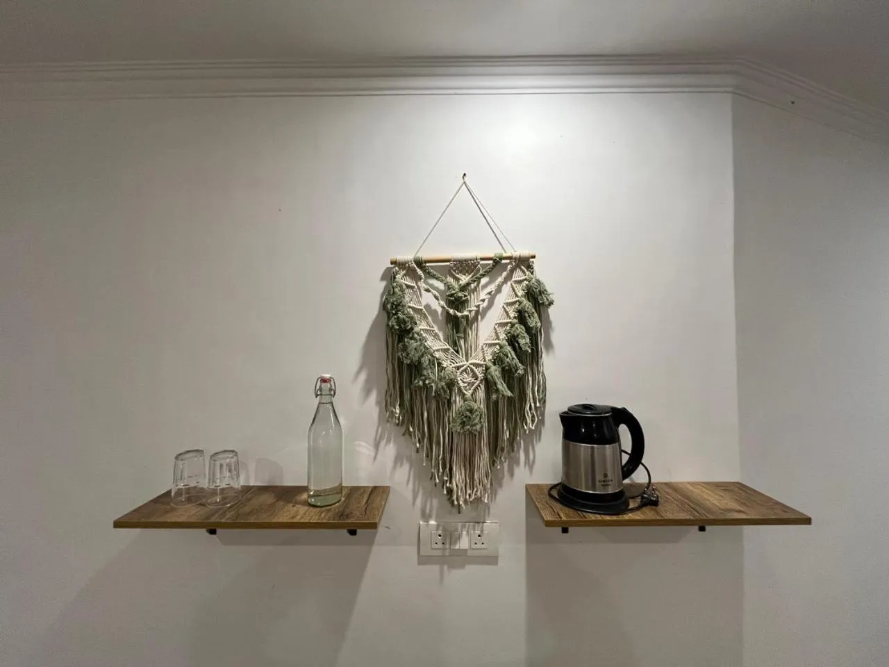 Coffee/tea facilities in Himtrek Stays,Mcleodganj