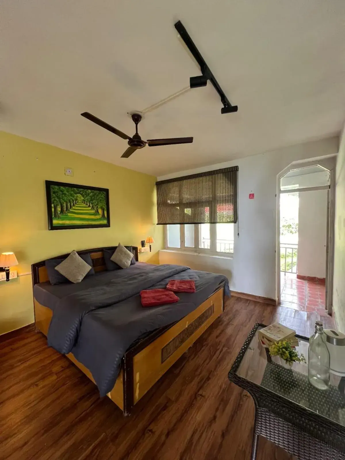 Superior King Room in Himtrek Stays,Mcleodganj Superior King Room in Himtrek Stays,Mcleodganj