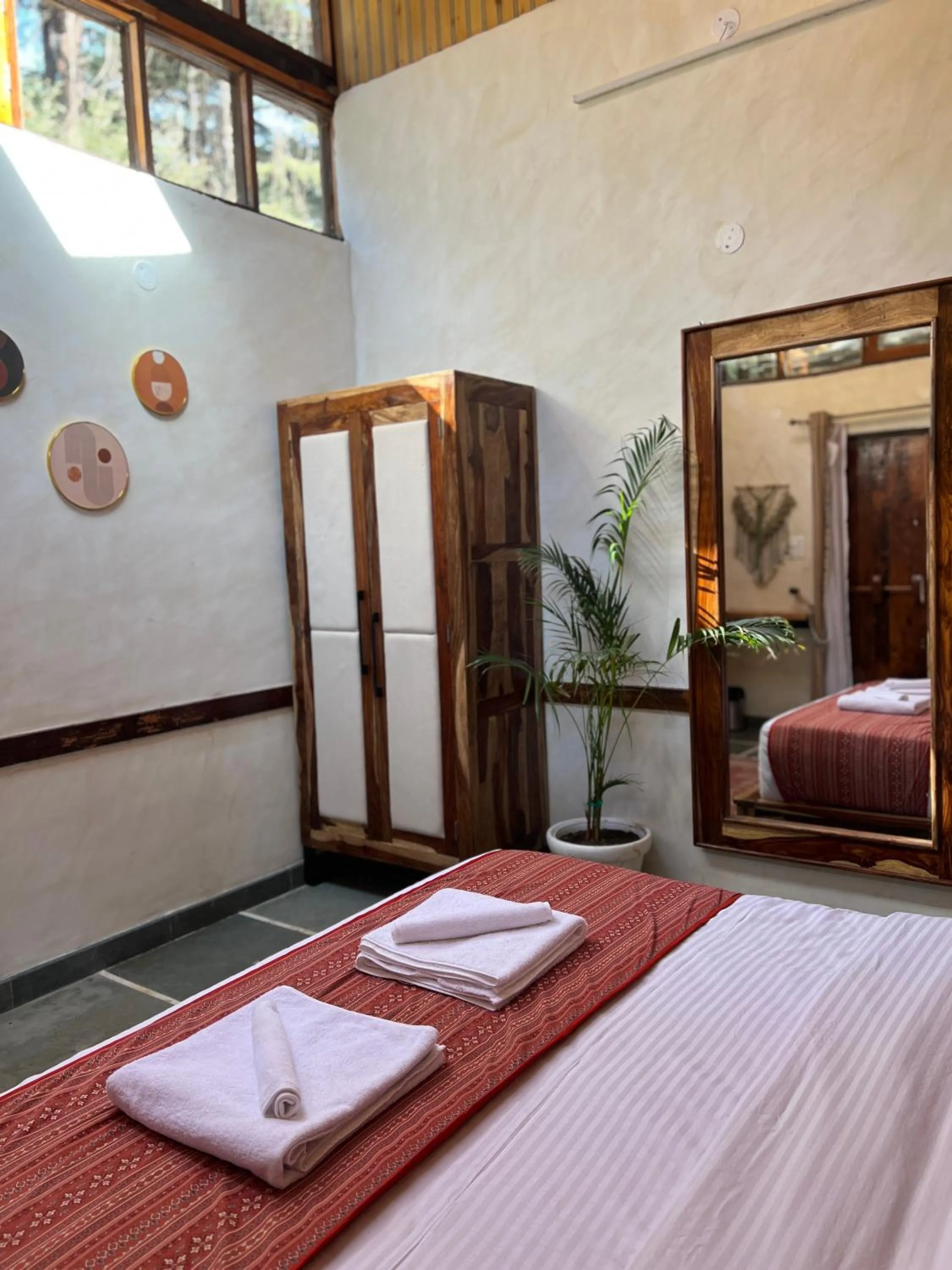 Photo of the whole room, Bed in Himtrek Stays,Mcleodganj