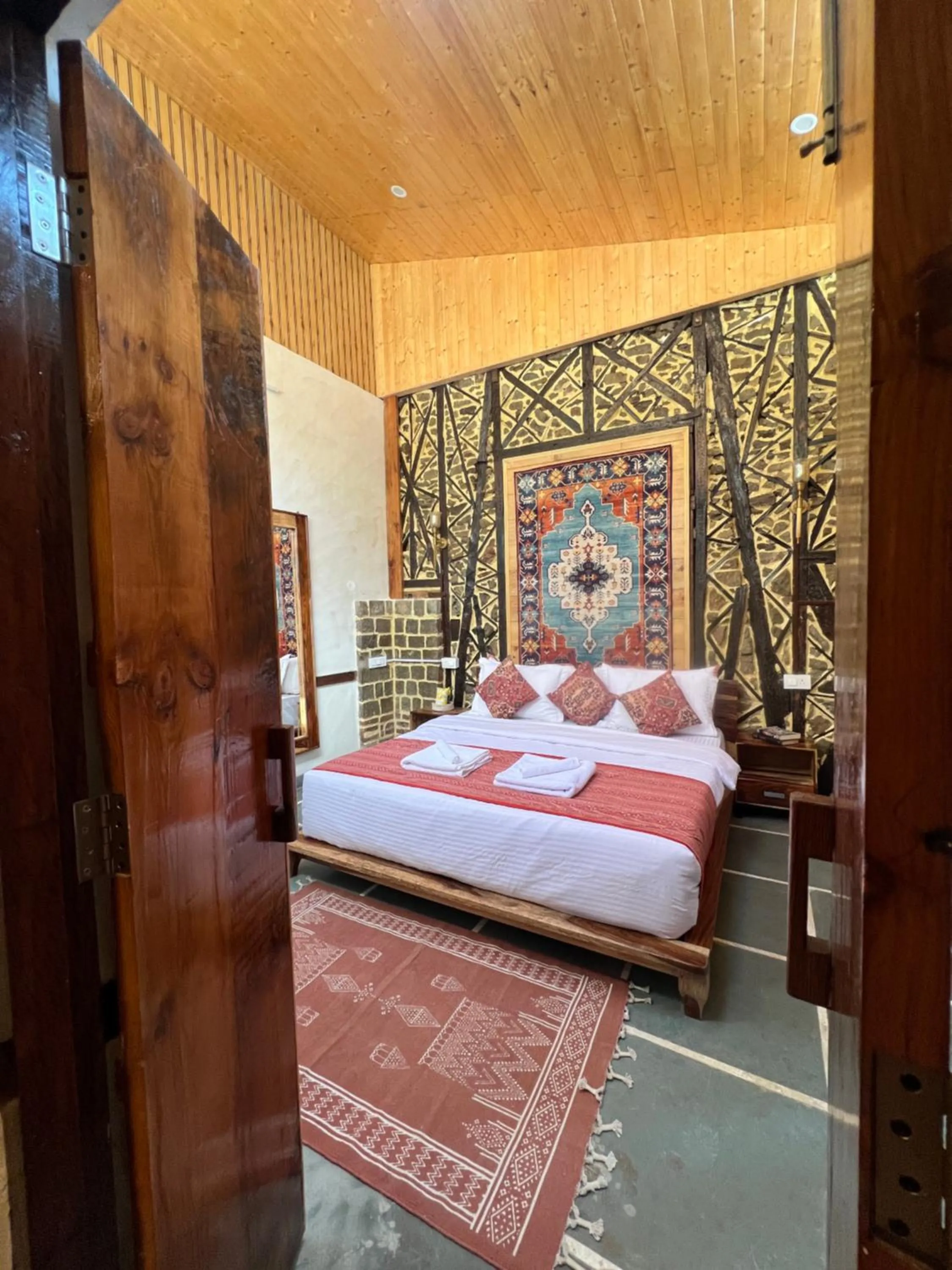 Photo of the whole room, Bed in Himtrek Stays,Mcleodganj