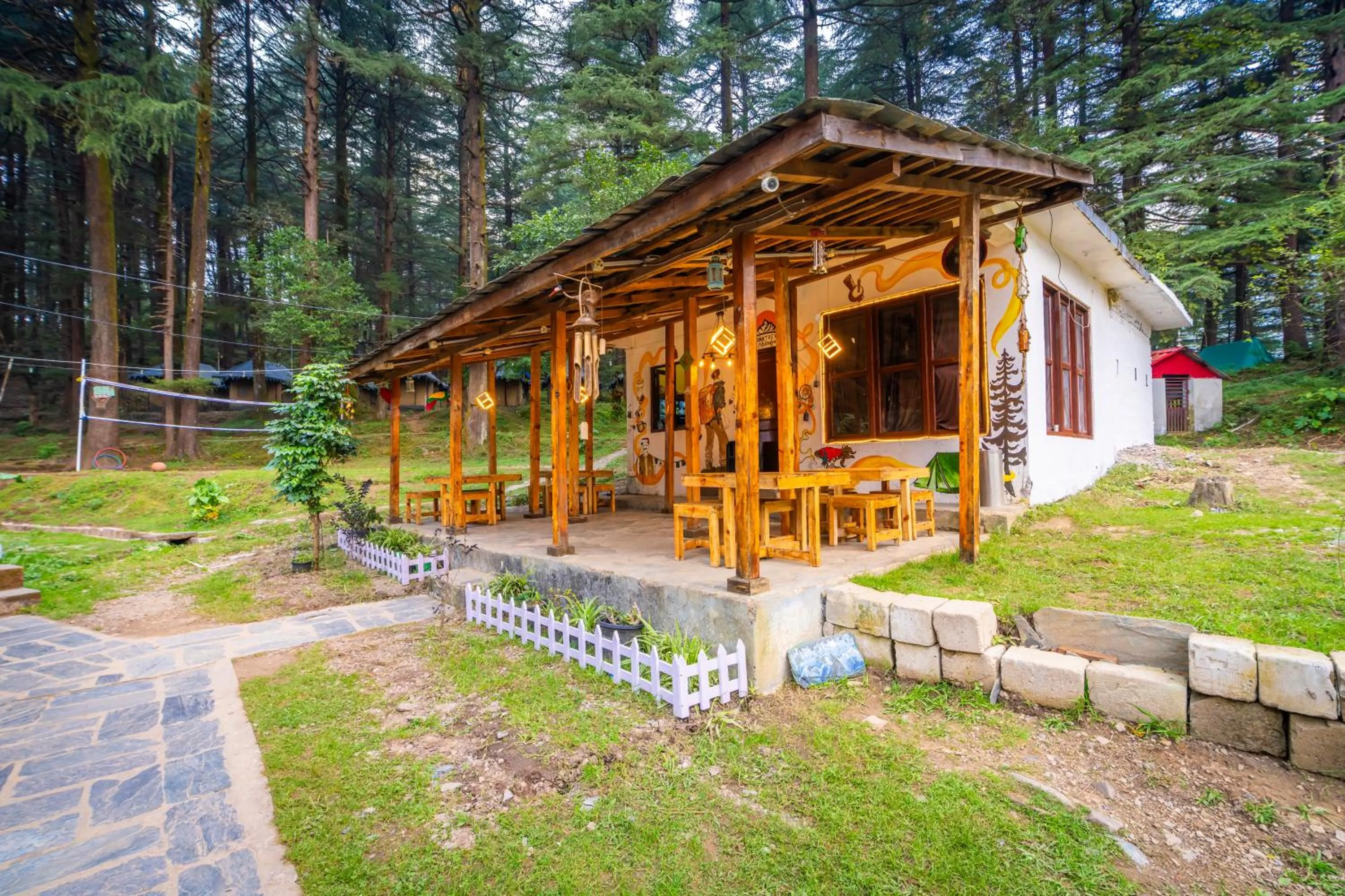 Restaurant/places to eat in Himtrek Stays,Mcleodganj