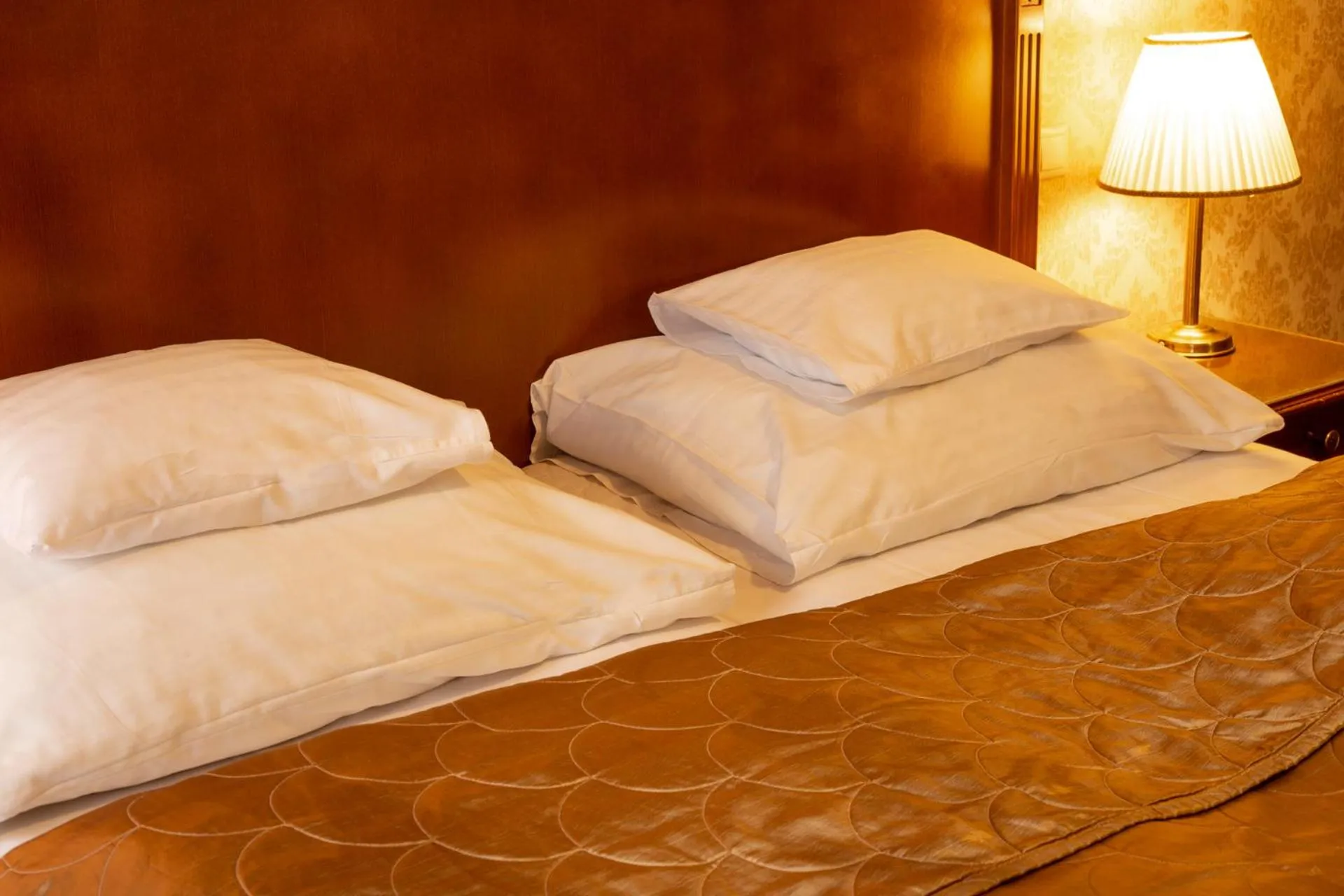 Bed in Mozart Hotel