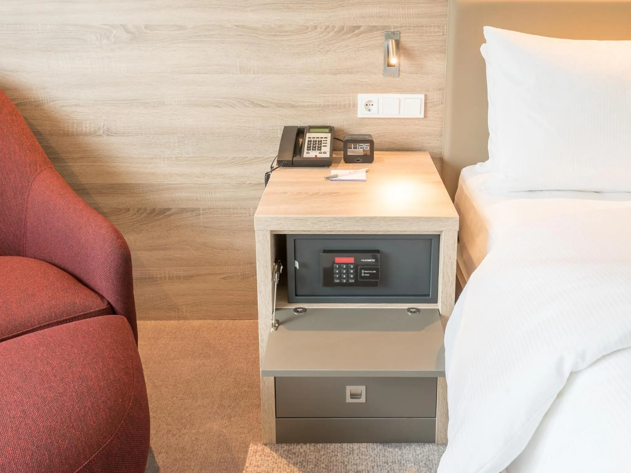 Photo of the whole room in Hampton By Hilton Frankfurt City Centre East