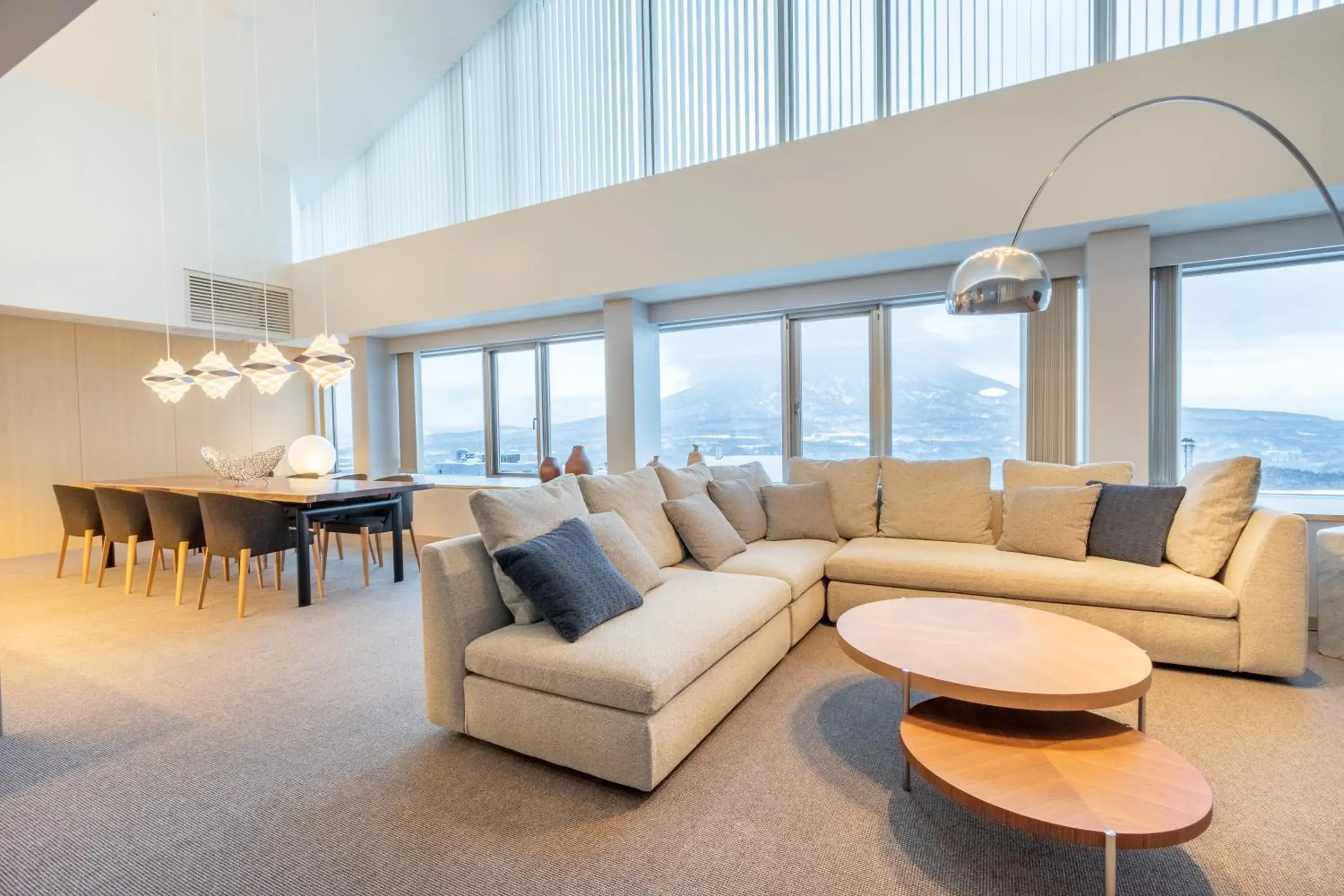 3 Bedroom Yotei Panorama Penthouse Suite in The Maples Niseko 3 Bedroom Yotei Panorama Penthouse Suite in The Maples Niseko