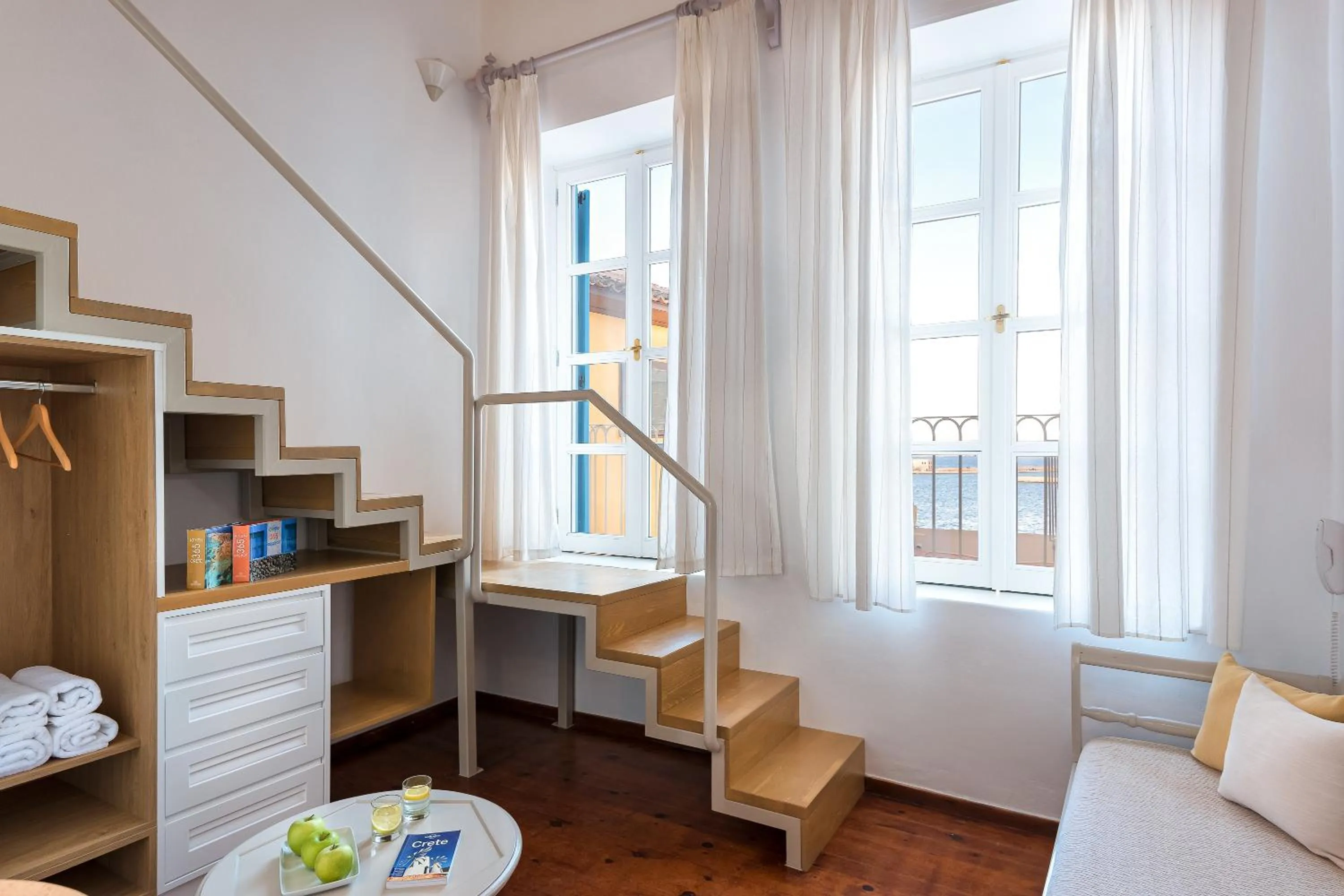 Seating area in Hotel Amphora