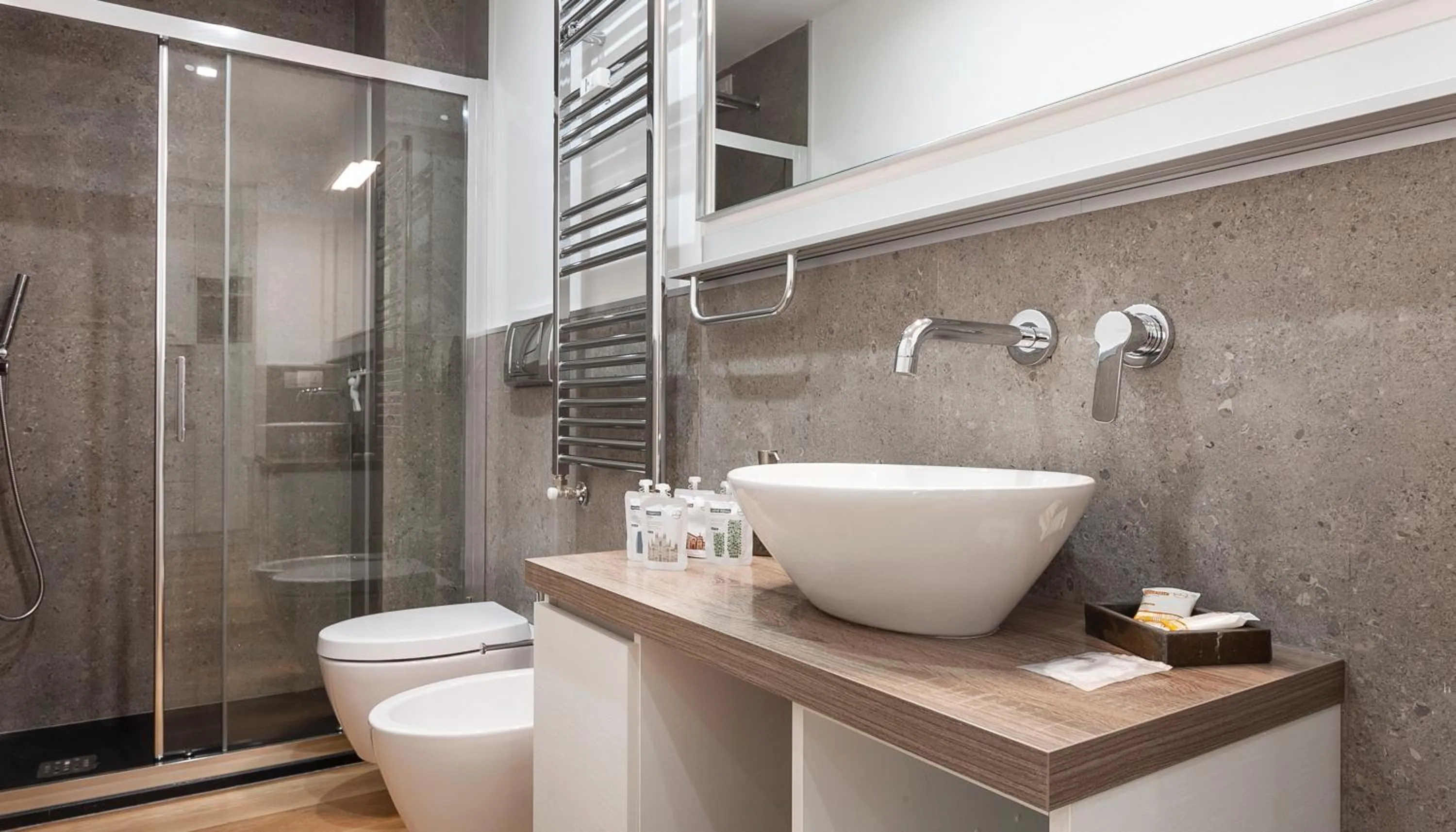 Bathroom in Italianway Easy - Segrino 6