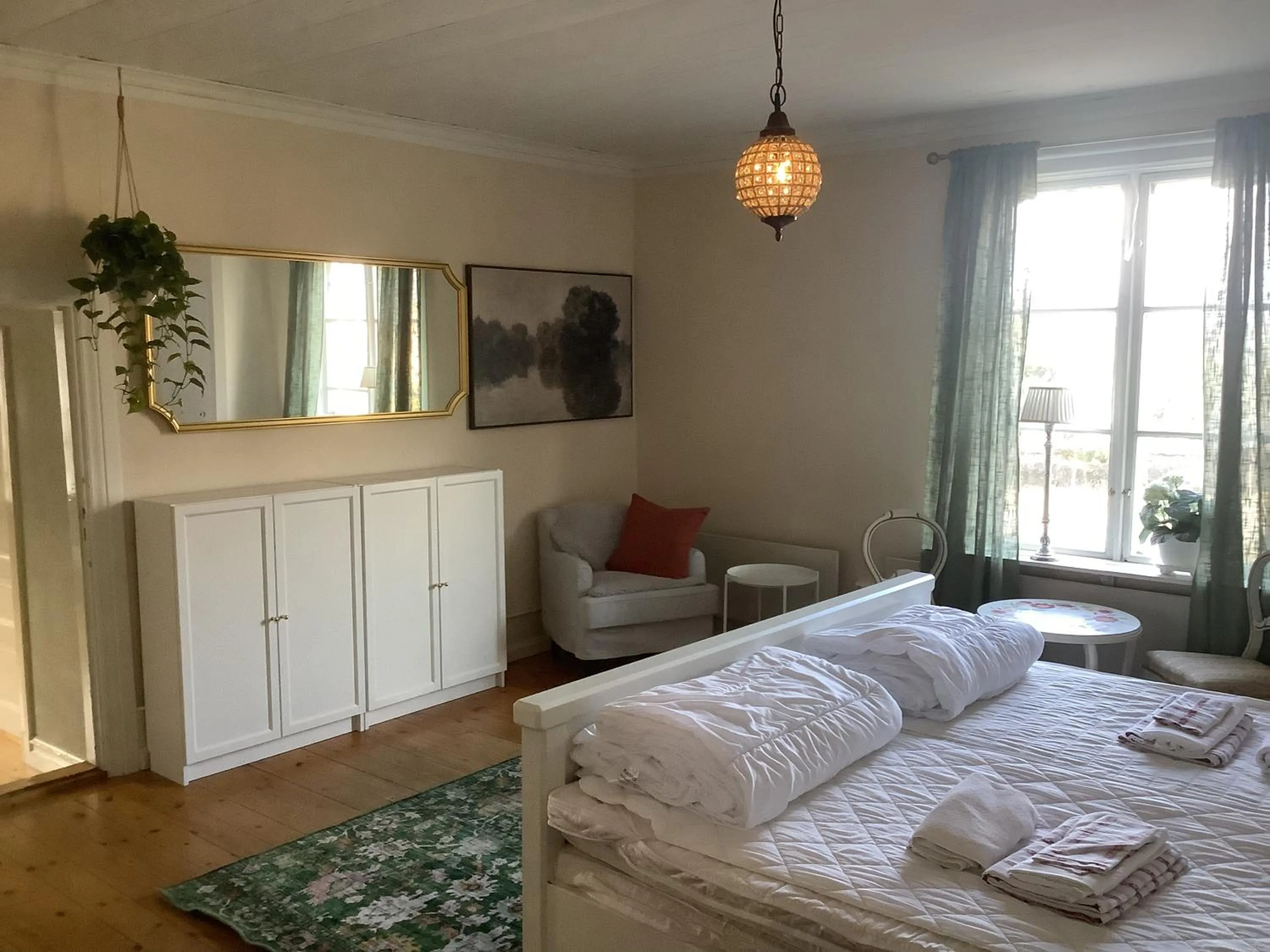 Bed in Augustas Bed & Breakfast