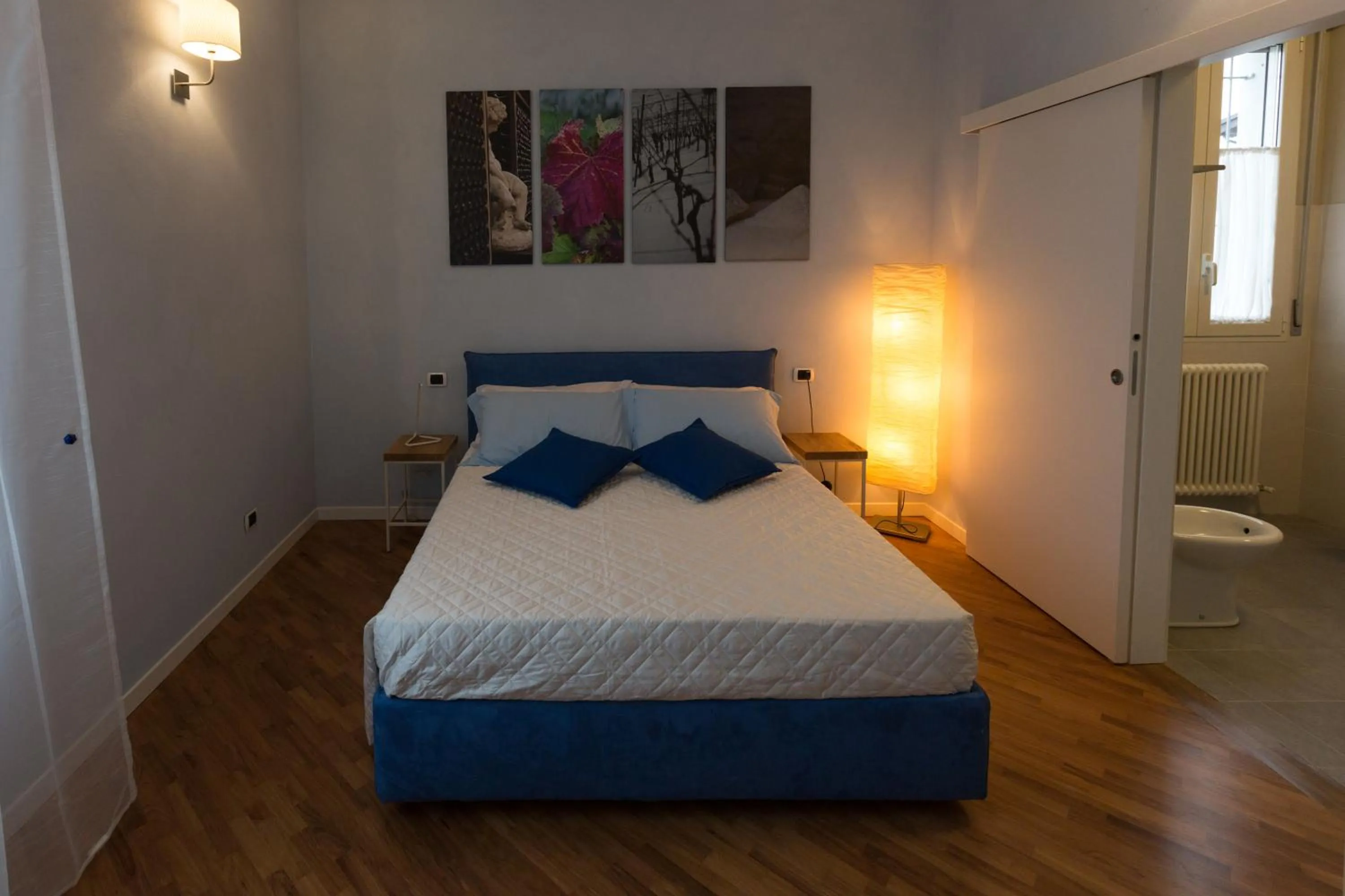 Photo of the whole room, Bed in Agriturismo Oinoe