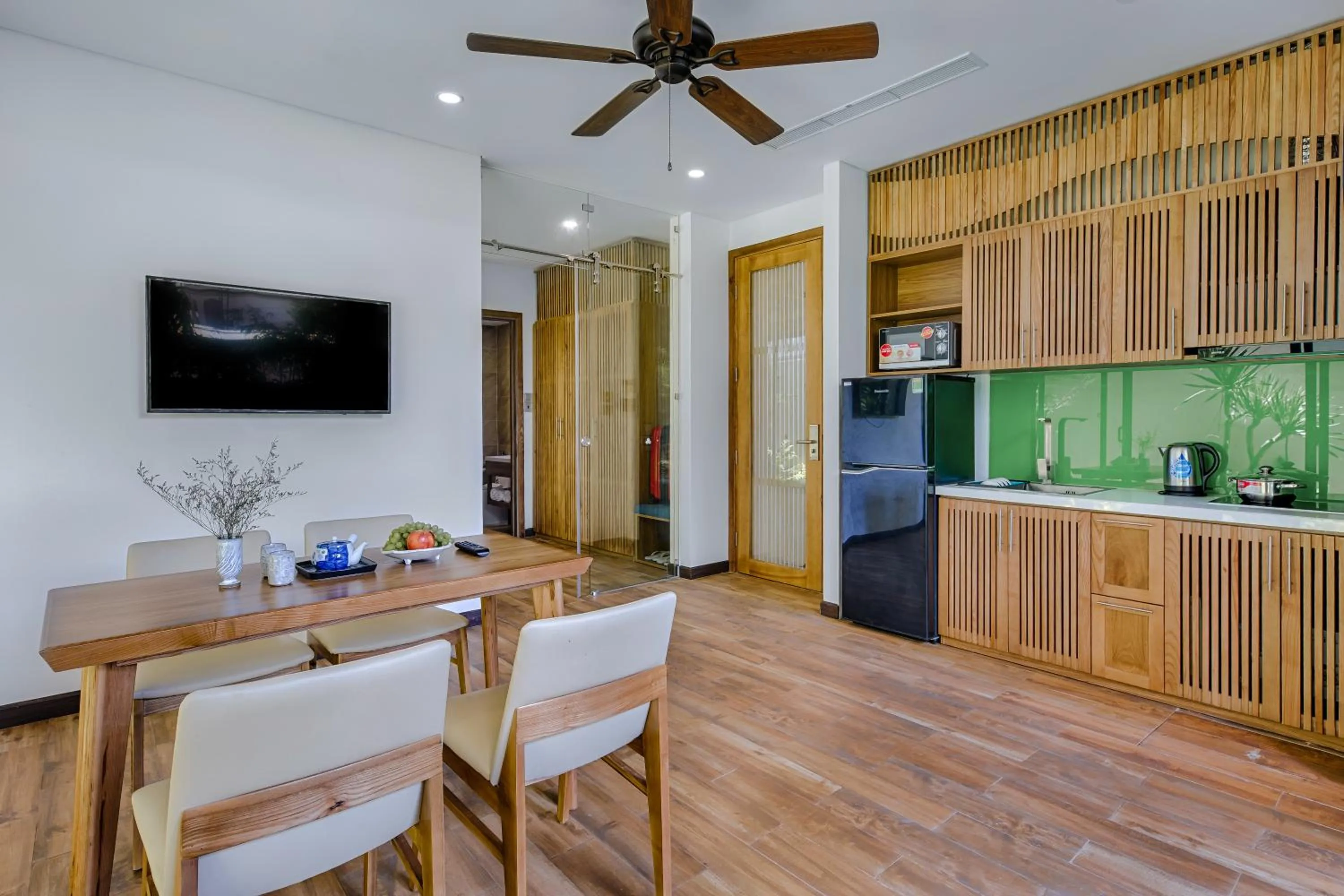 Kitchen or kitchenette in Animor Green Home Villa Da Nang