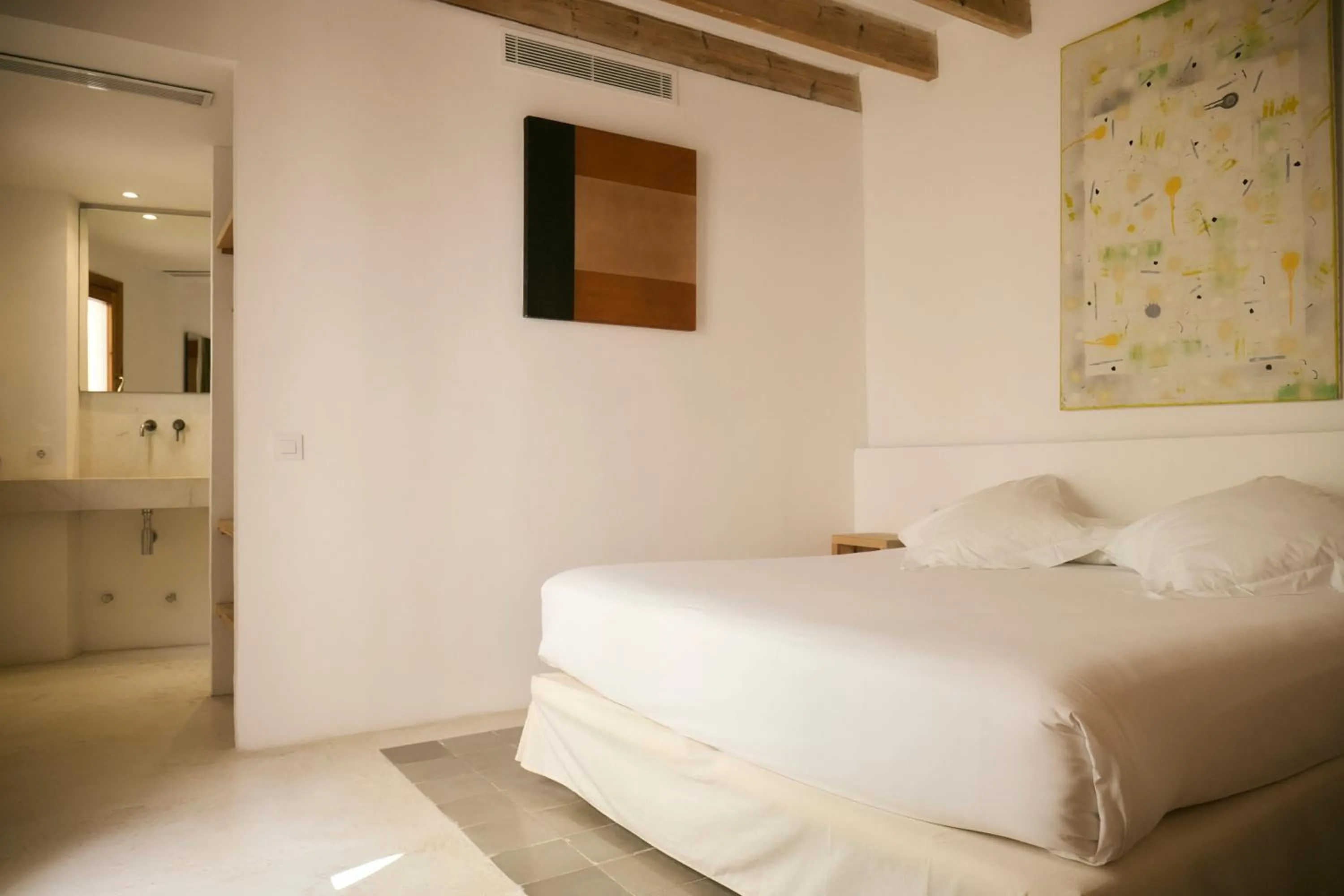 Bed in Hotel Forn Nou