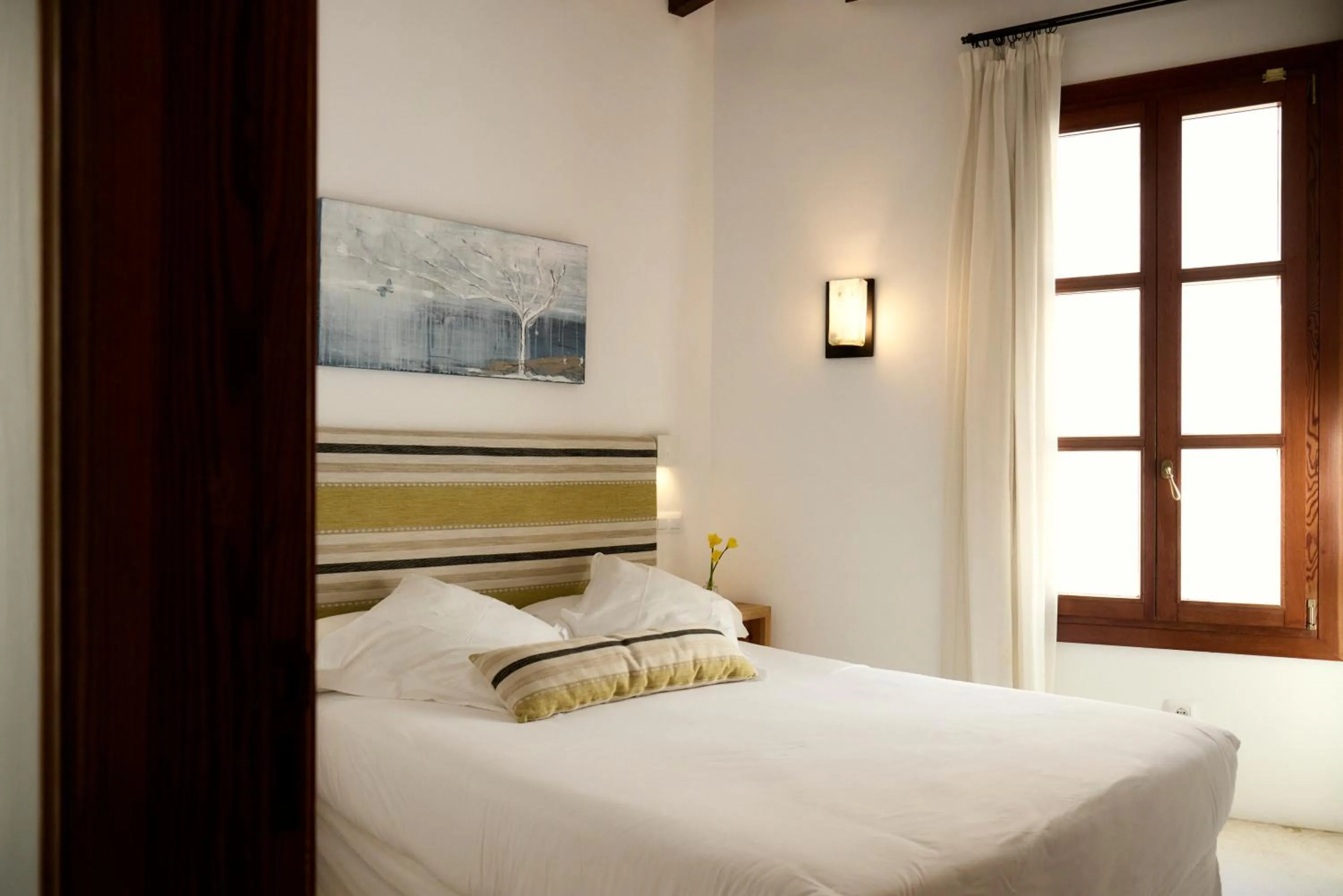 Bed in Hotel Forn Nou