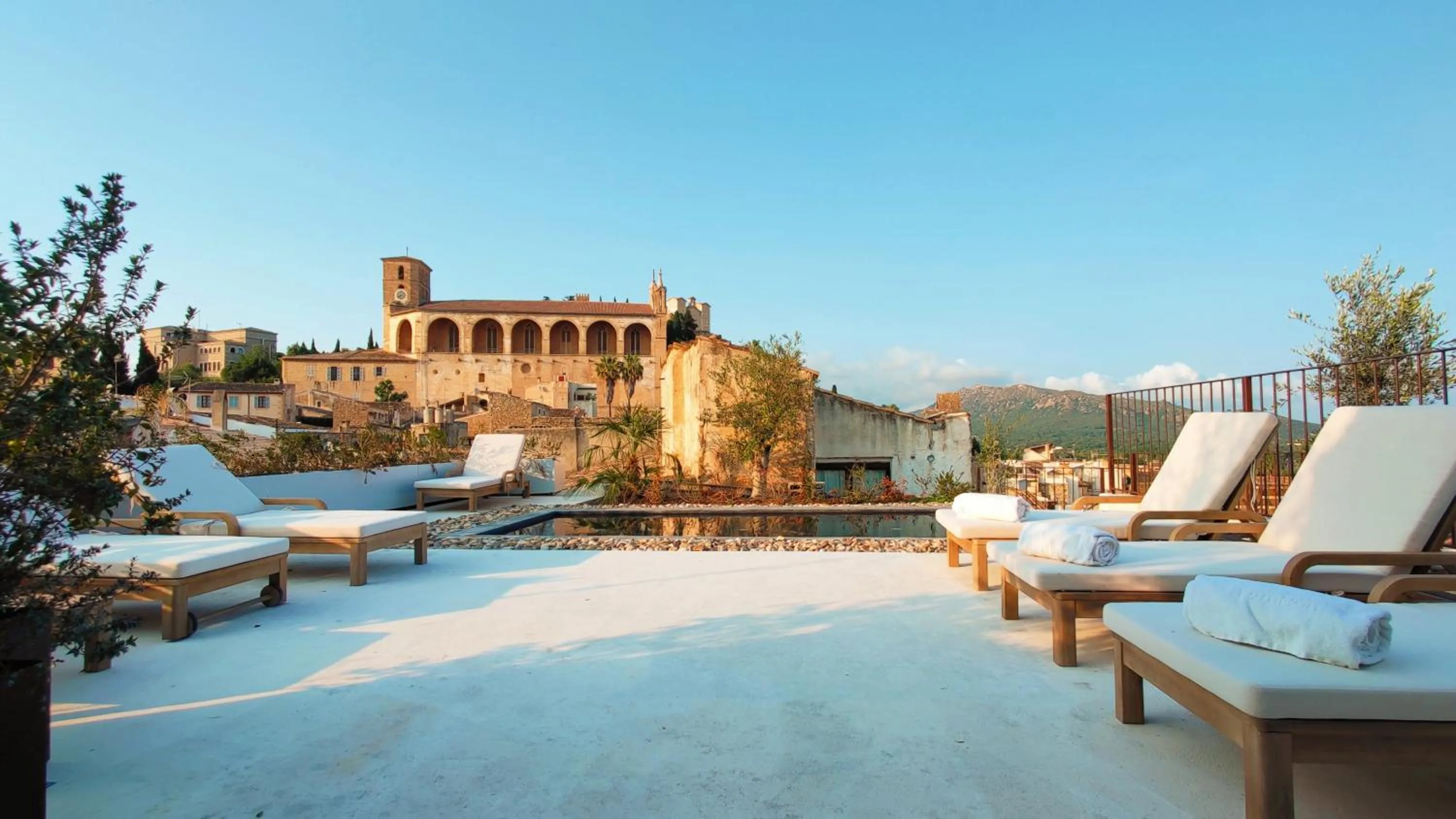 Natural landscape in Hotel Forn Nou