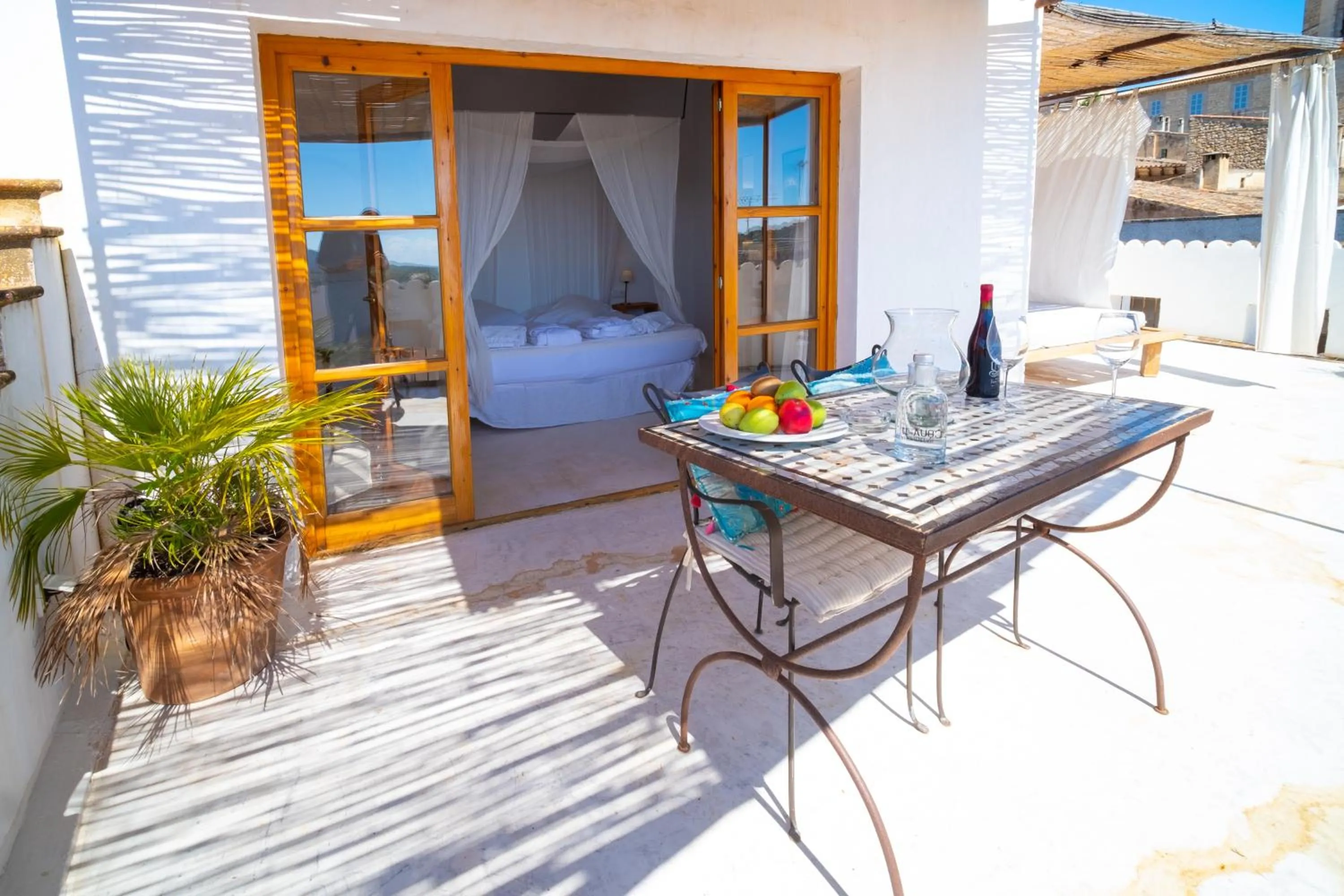 Patio in Hotel Forn Nou