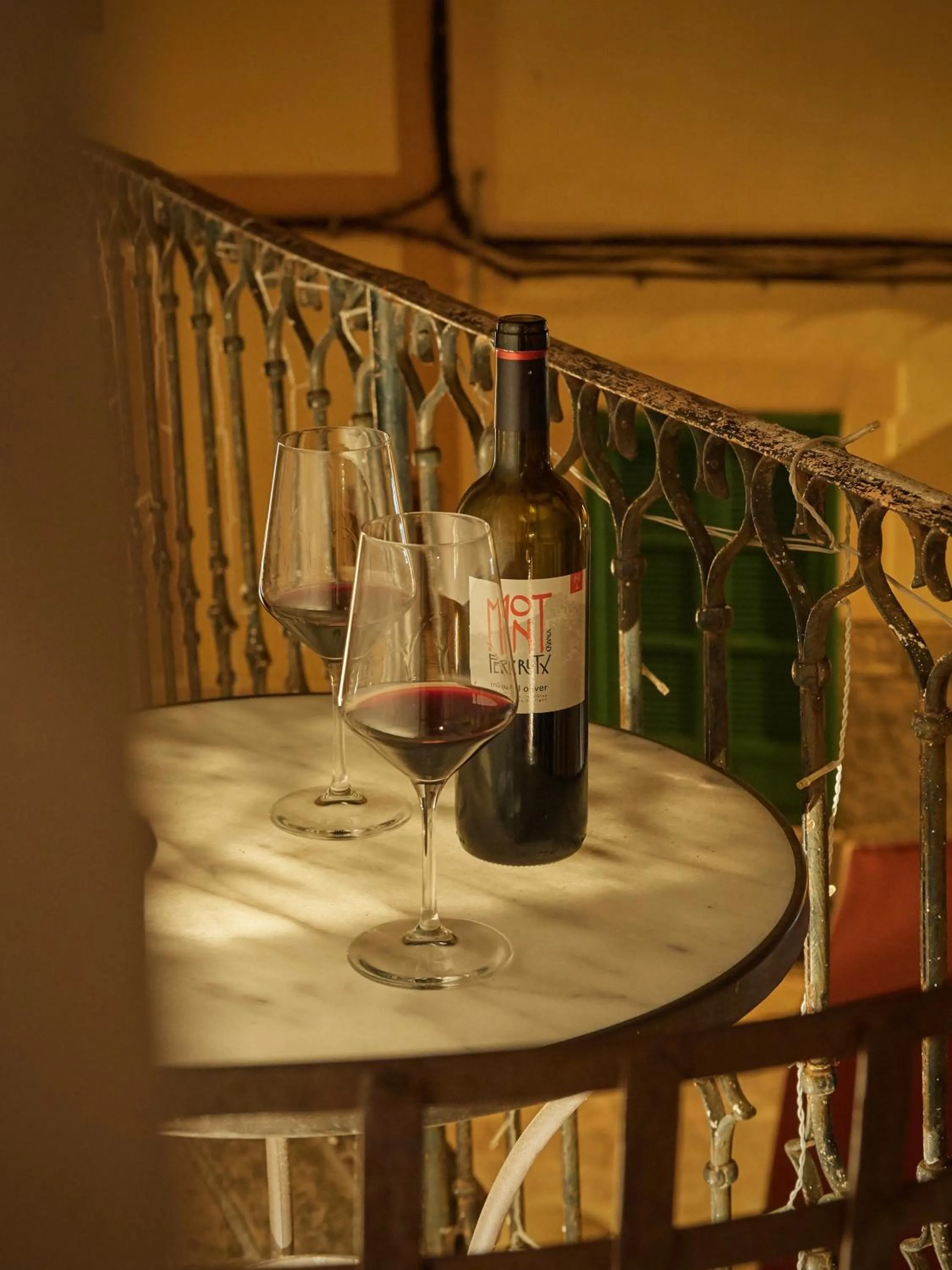 Food and drinks in Hotel Forn Nou