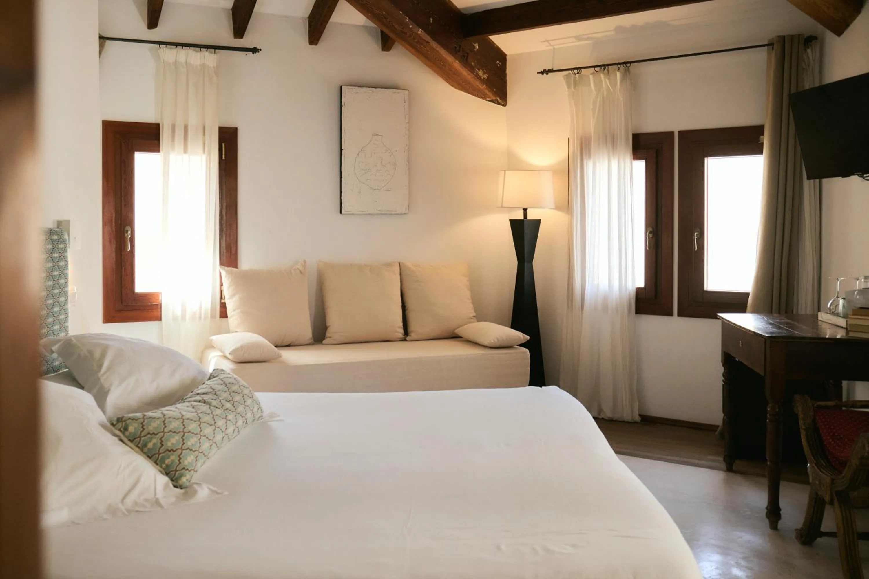 Bed in Hotel Forn Nou