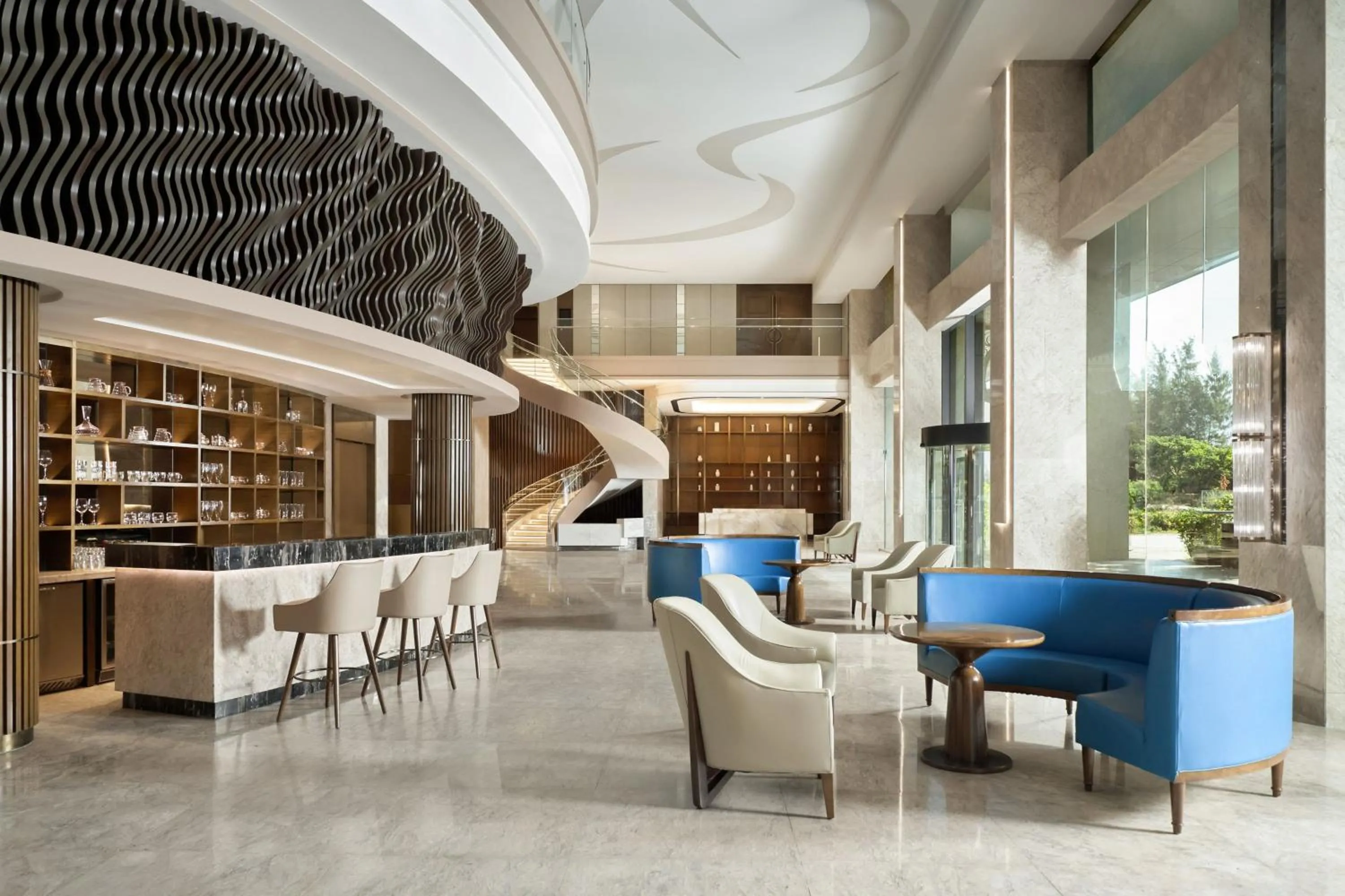 Lobby or reception in Four Points by Sheraton Danang