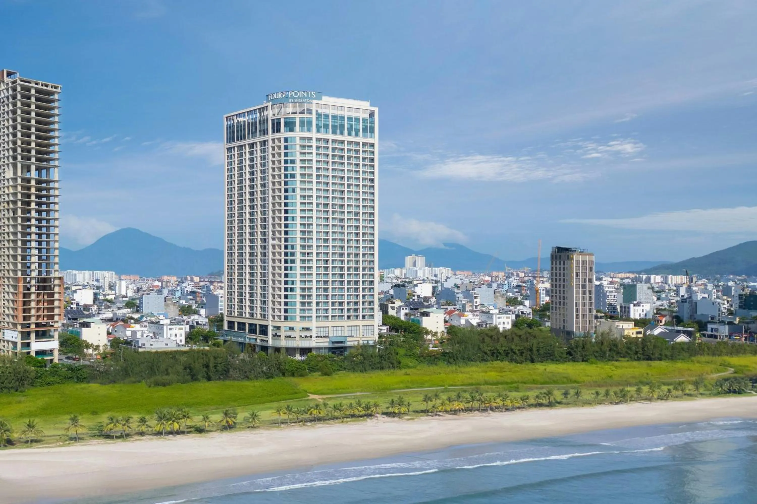 Beach in Four Points by Sheraton Danang