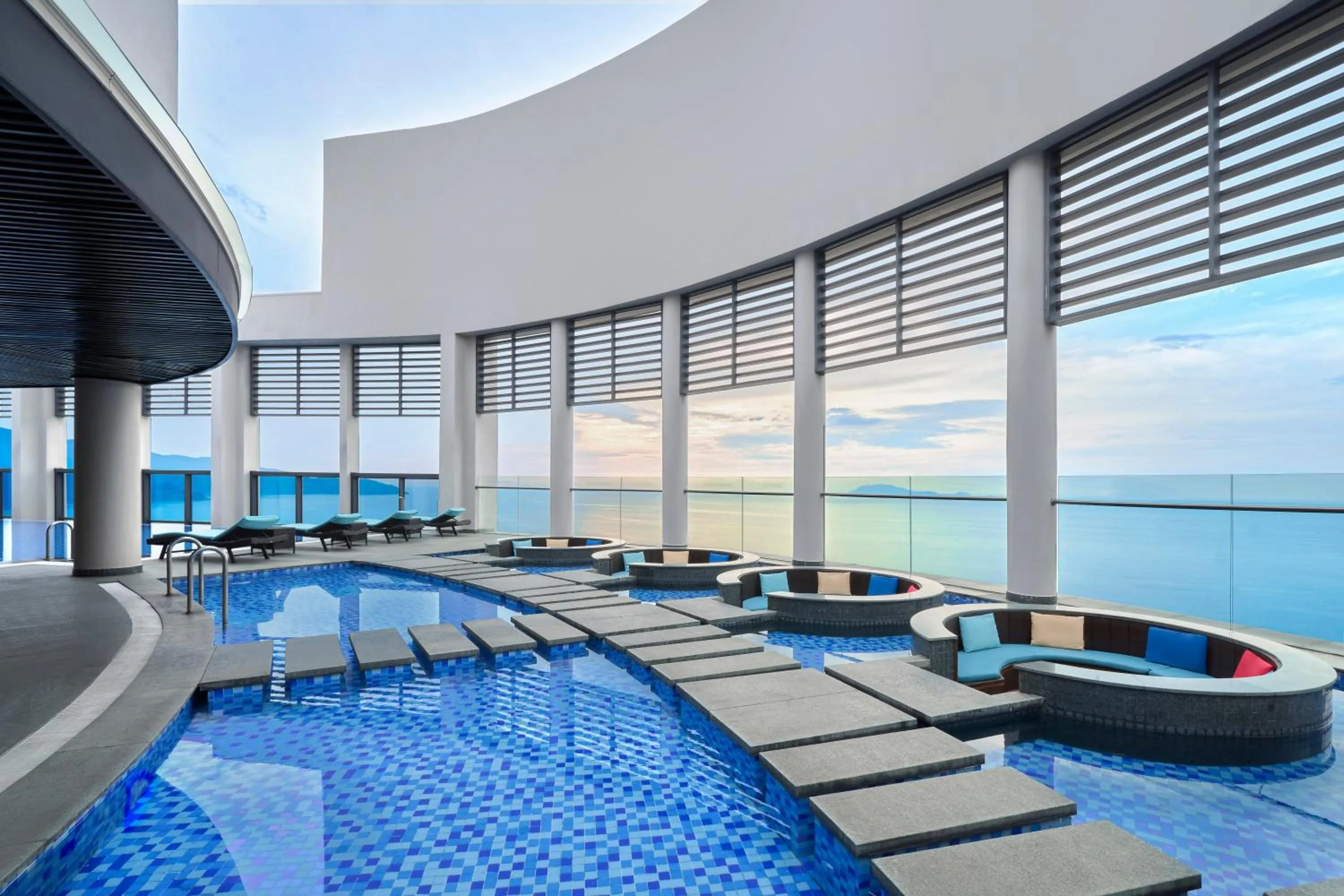 Restaurant/places to eat in Four Points by Sheraton Danang