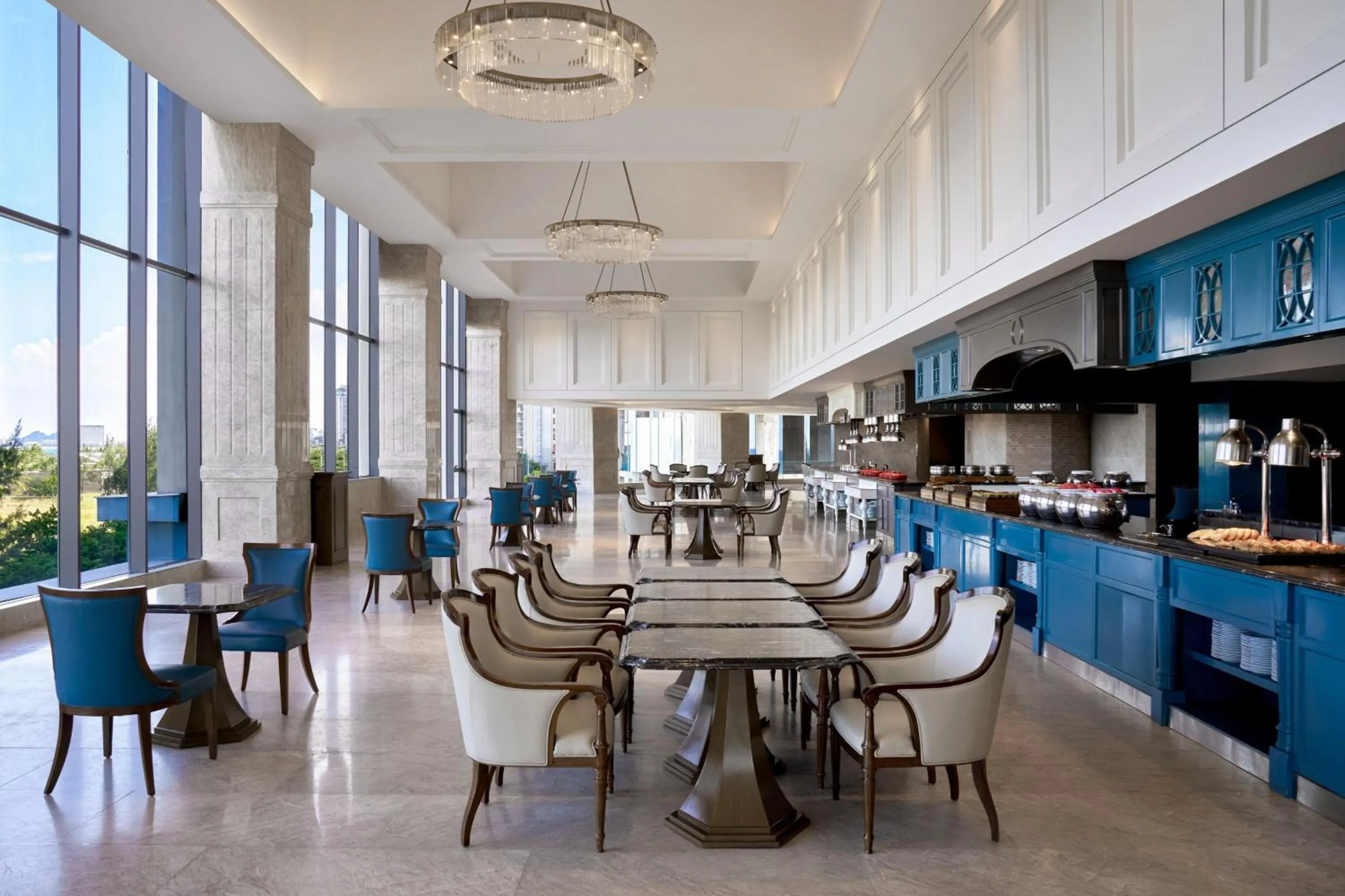 Breakfast in Four Points by Sheraton Danang