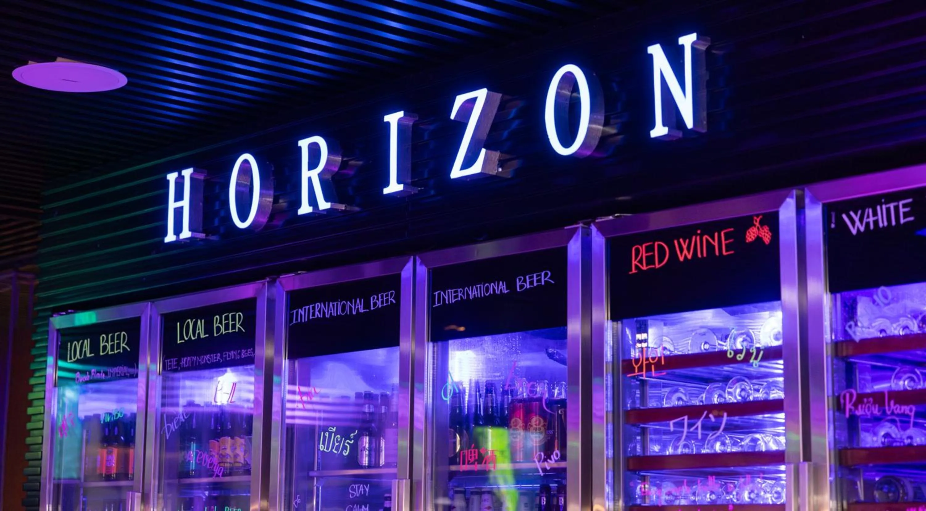 Restaurant/places to eat in Four Points by Sheraton Danang