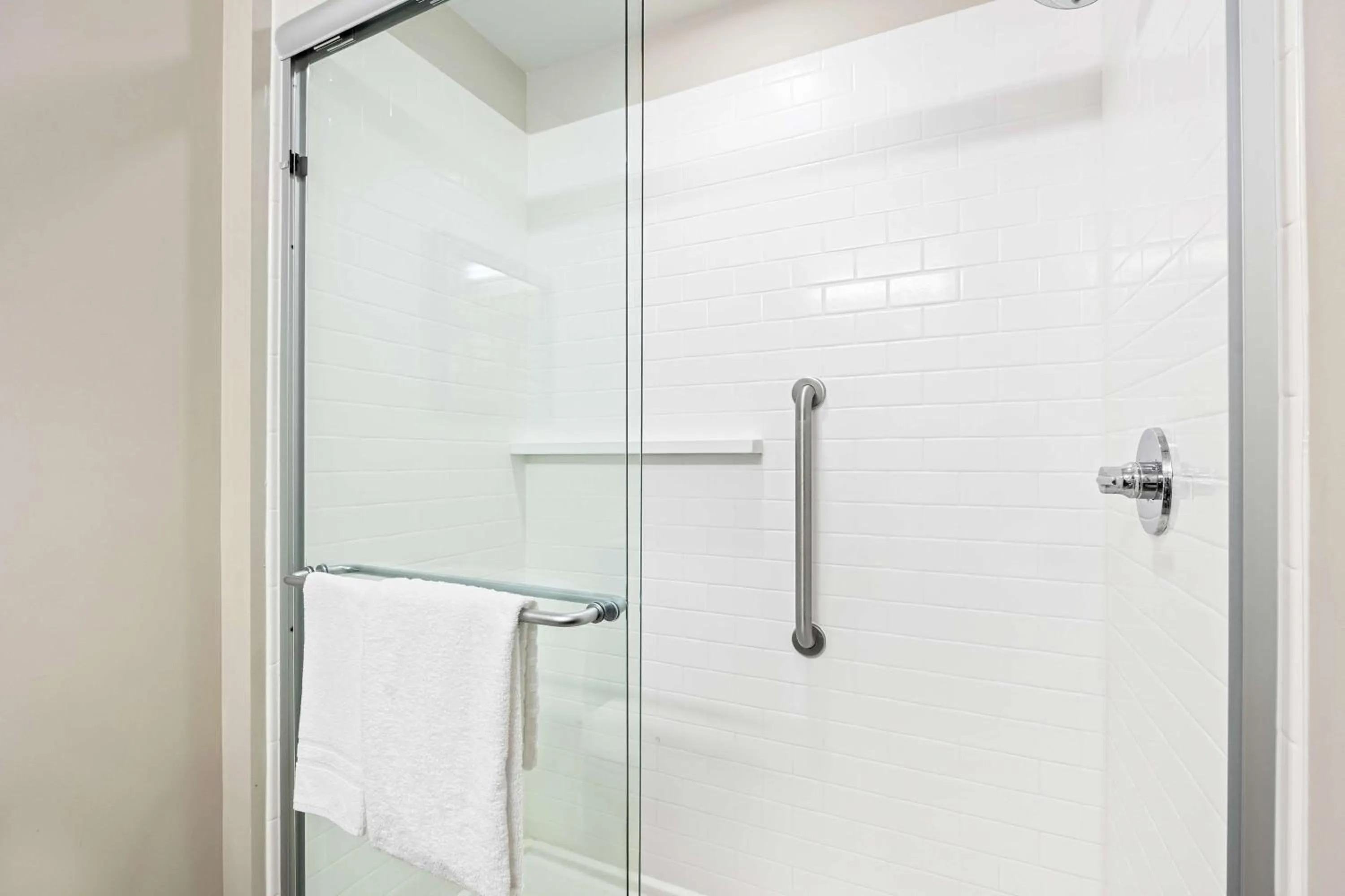 Bathroom in Best Western Plus Bolivar Hotel & Suites