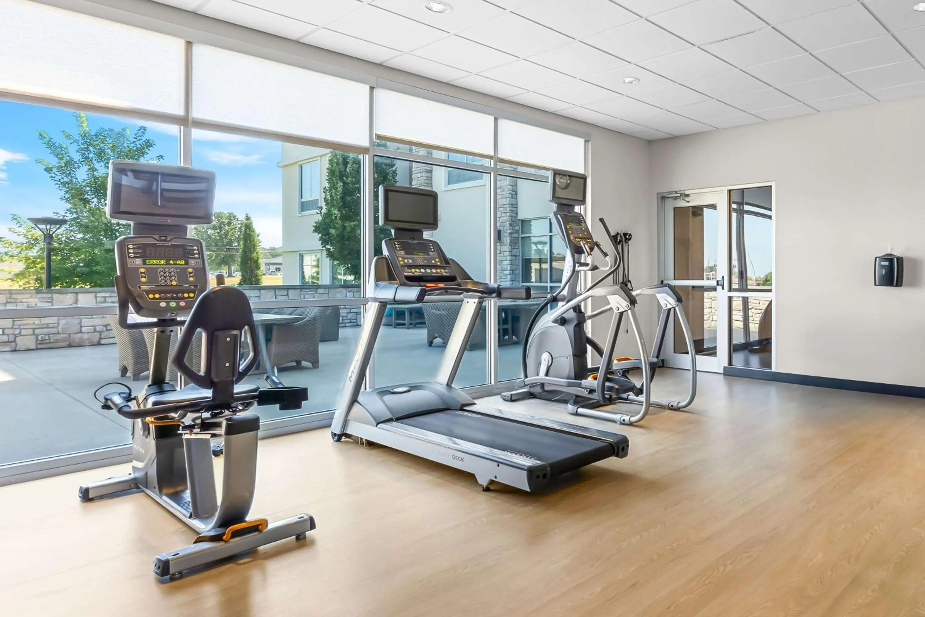 Fitness centre/facilities in Best Western Plus Bolivar Hotel & Suites