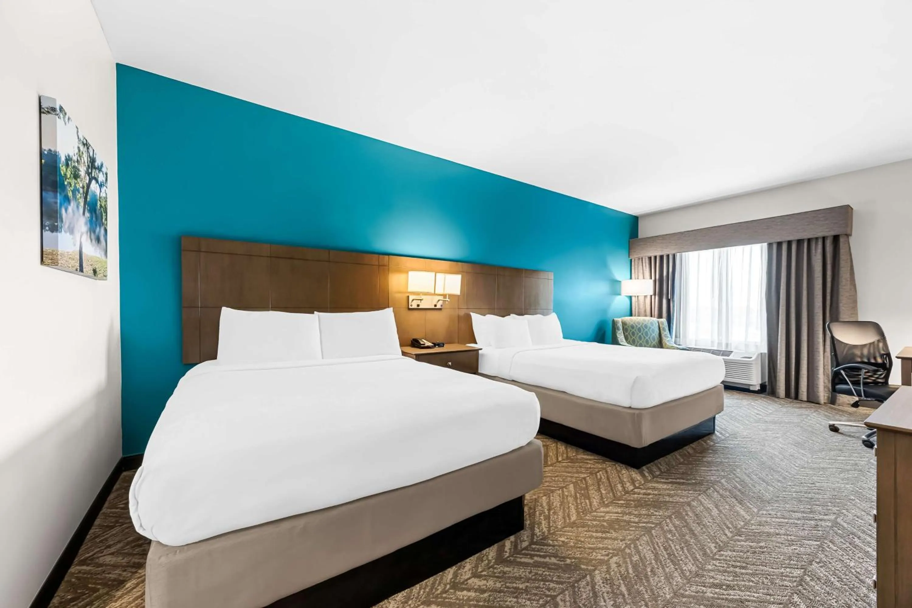 Bedroom, Bed in Best Western Plus Bolivar Hotel & Suites