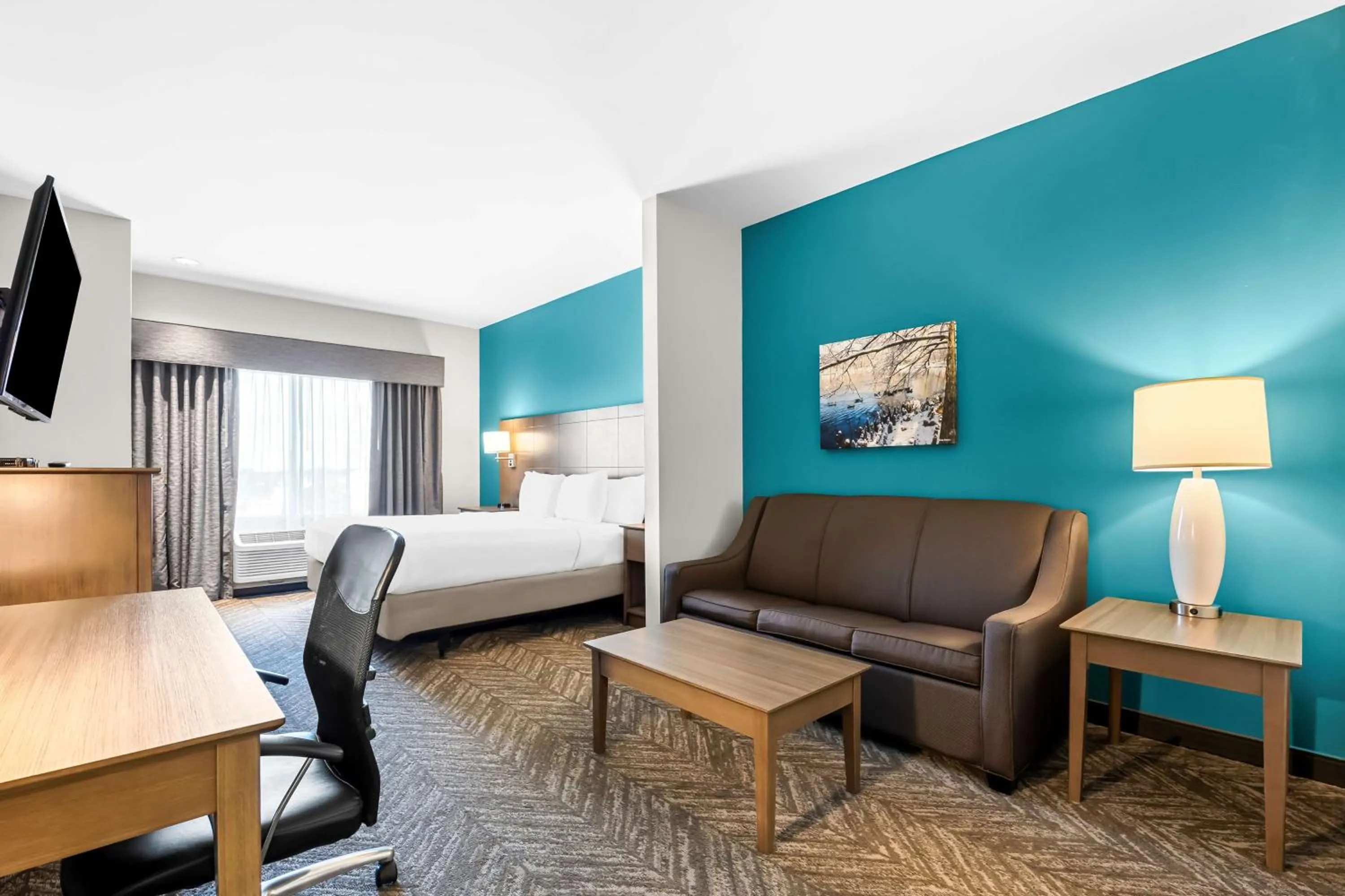 Bedroom, Bed in Best Western Plus Bolivar Hotel & Suites