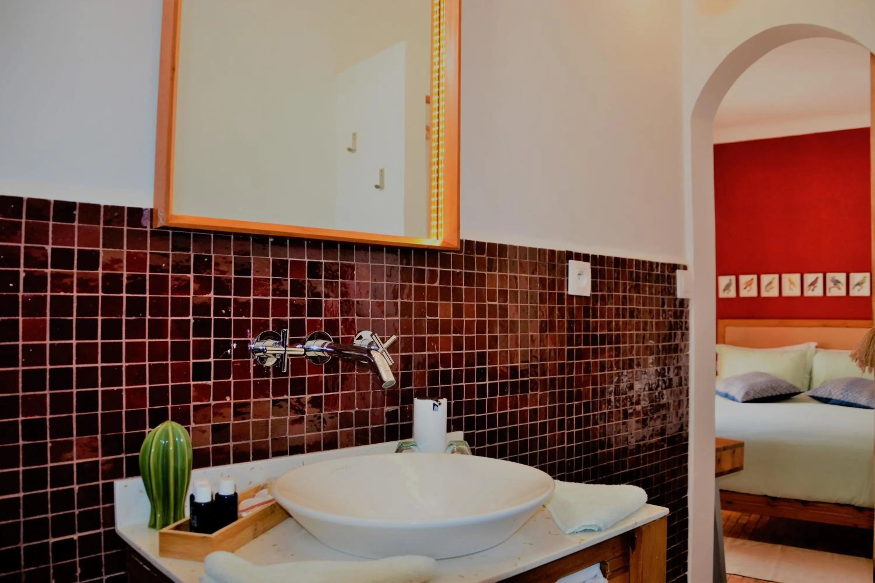 Bathroom, Bed in Dar Korsan