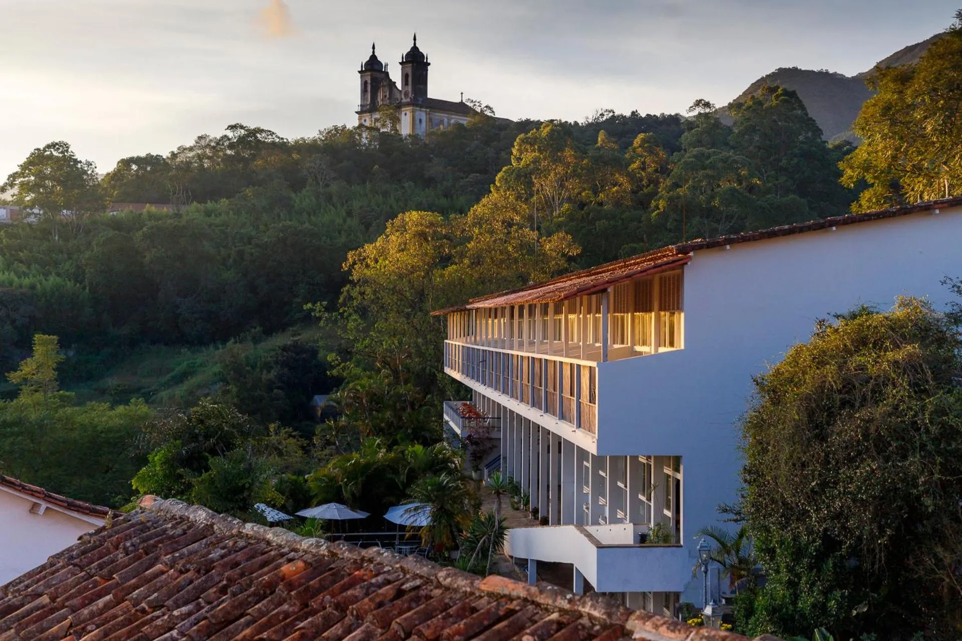 Property building in Grande Hotel de Ouro Preto - 80 ANOS