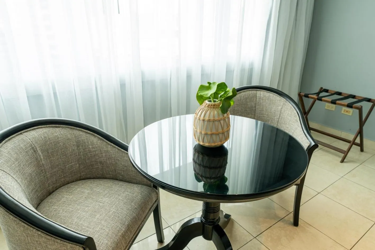Seating area in Hotel El Panama by Faranda Grand, a member of Radisson Individuals